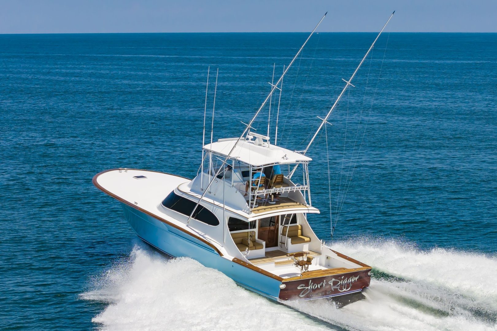 2004 Custom Carolina 61 Sportfisherman "Short Rigger" - photo 3
