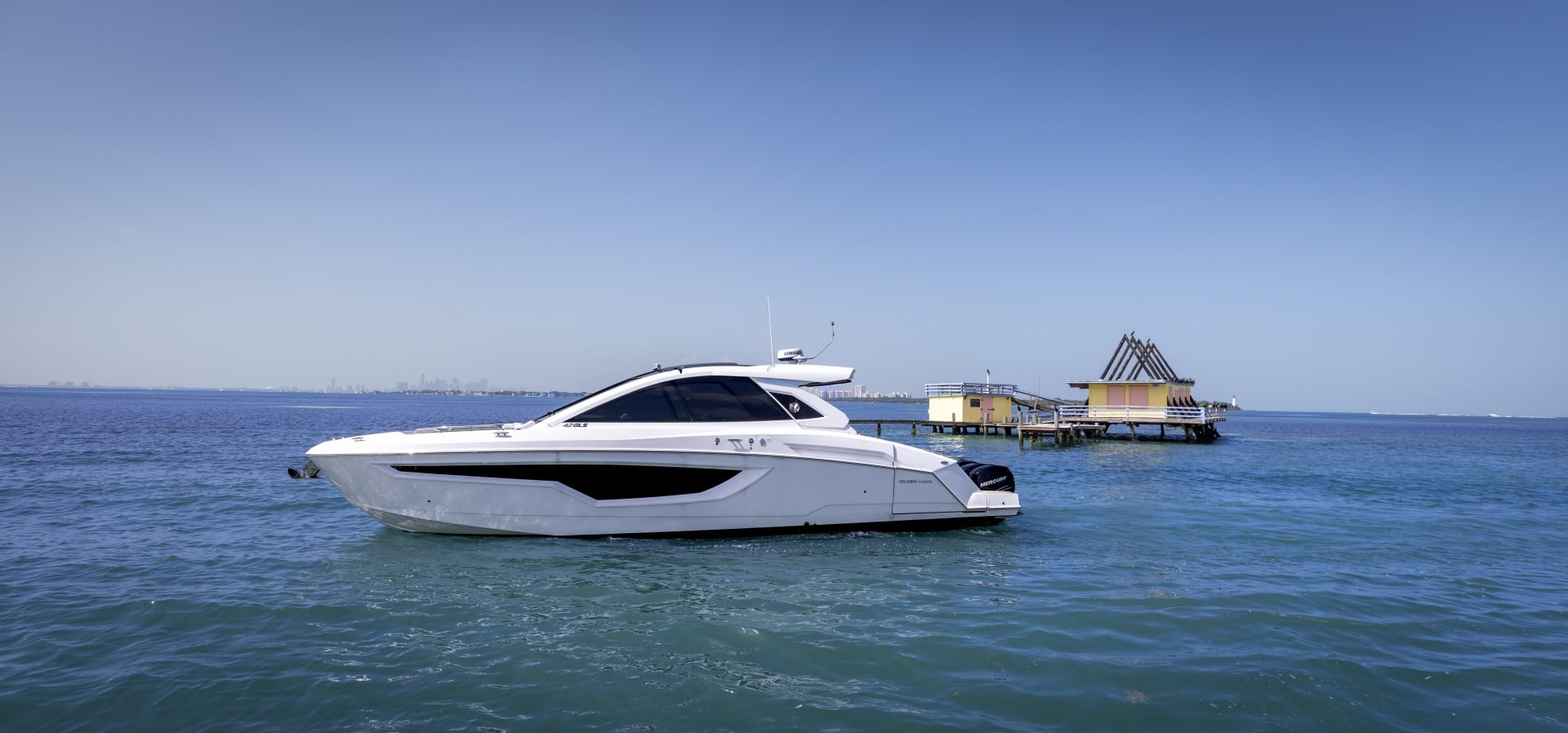 2021 Cruisers Yachts 42 GLS OB - photo 2