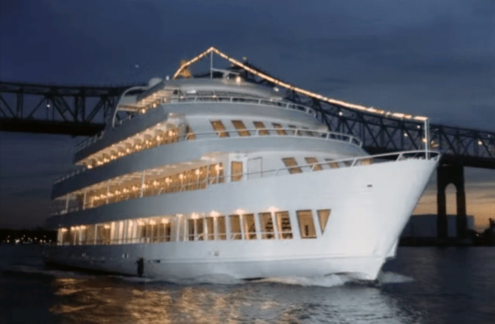 1979 Blount Marine 130 Dinner Cruise "Cornucopia Princess" - photo 2