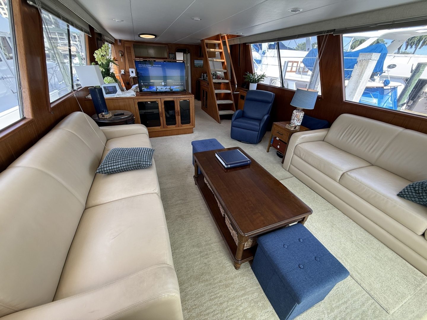 1988 Viking Pilothouse Motor Yacht "APHRODITE" - photo 2