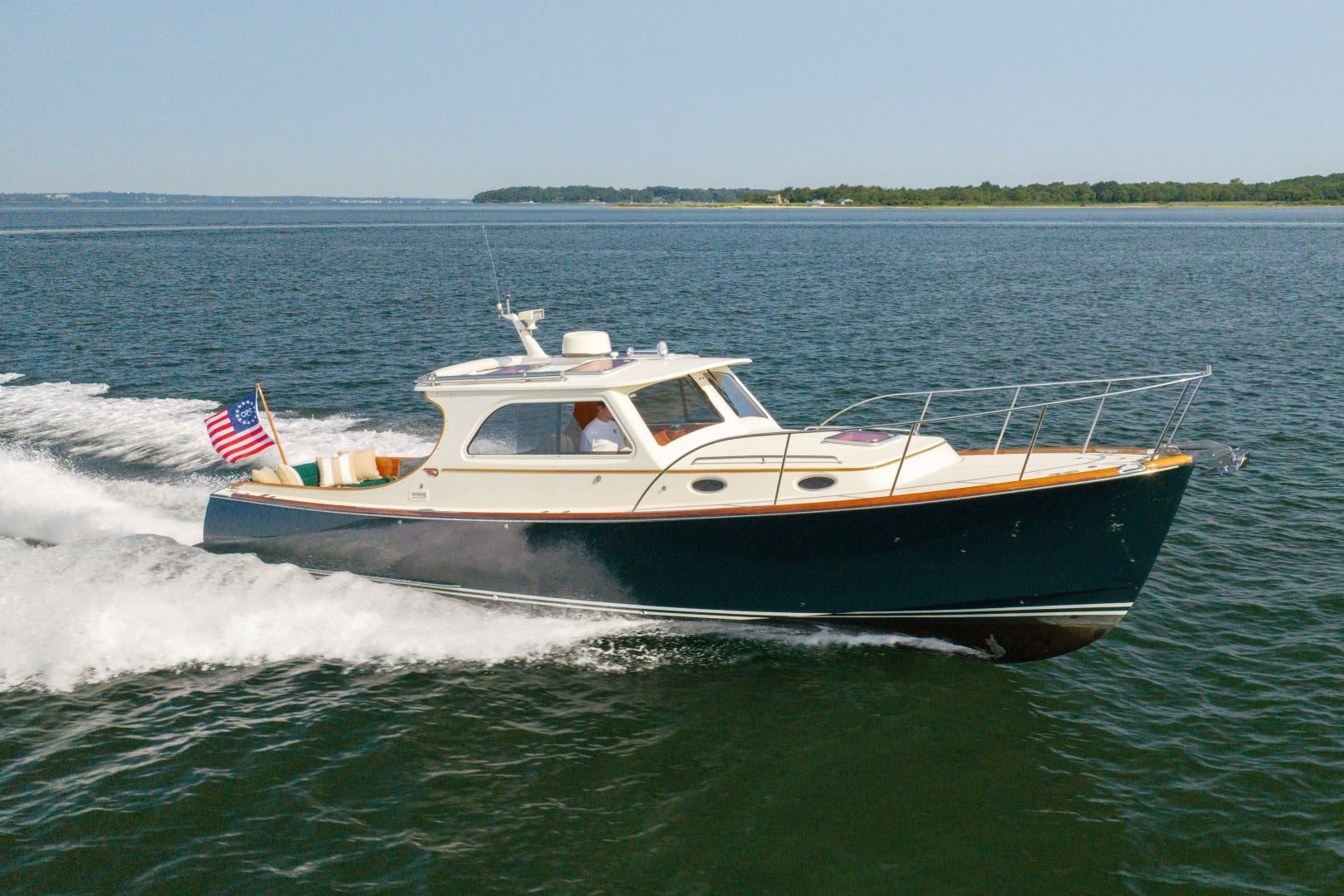 2007 Hinckley 36 EP "RAVEN" - photo 1