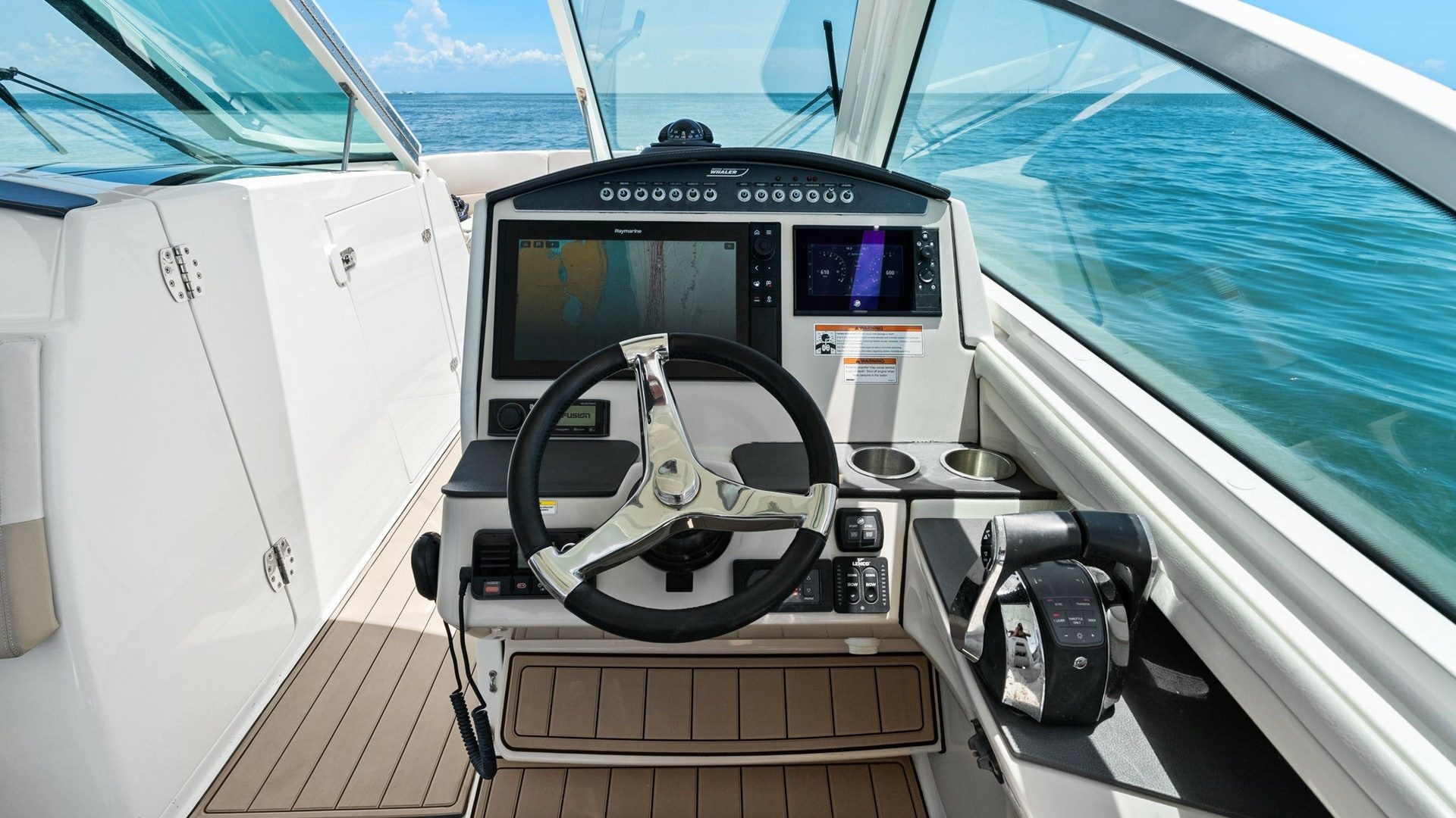 2019 Boston Whaler 320 Vantage "Thou Shell Knot" - photo 2