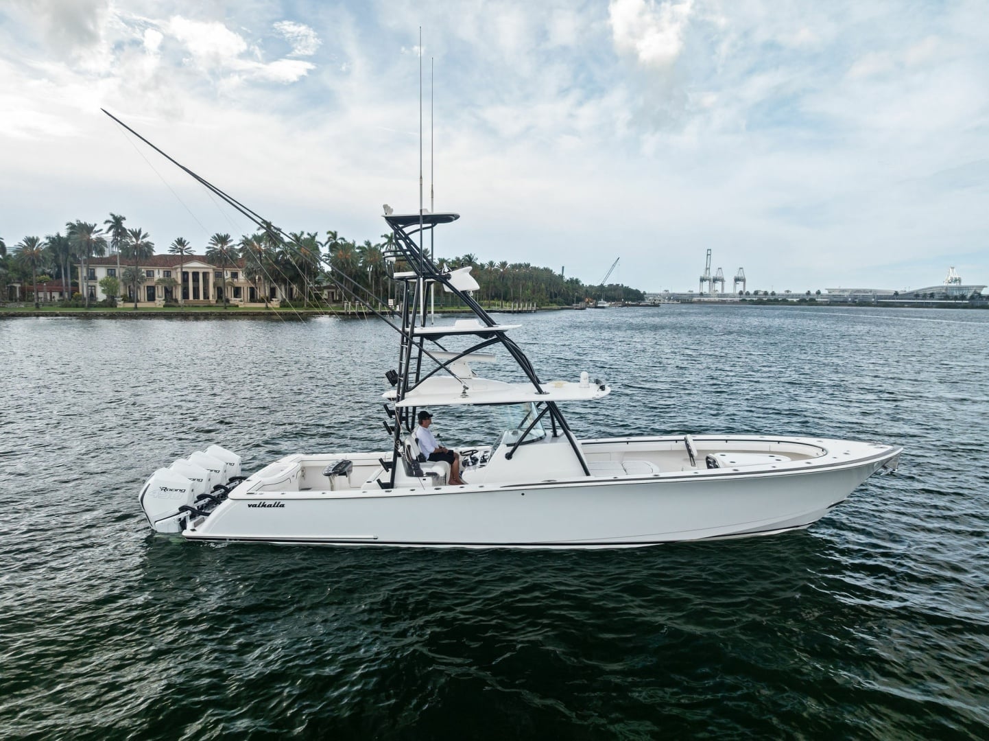 2022 Valhalla Boatworks V-41 "BALLER" - photo 3