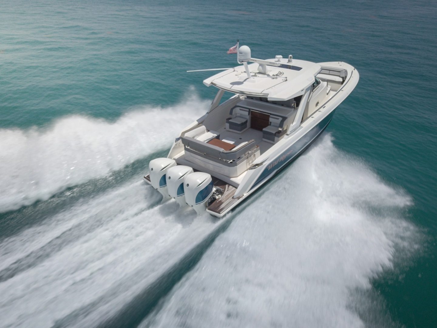 2018 Tiara Yachts - photo 2