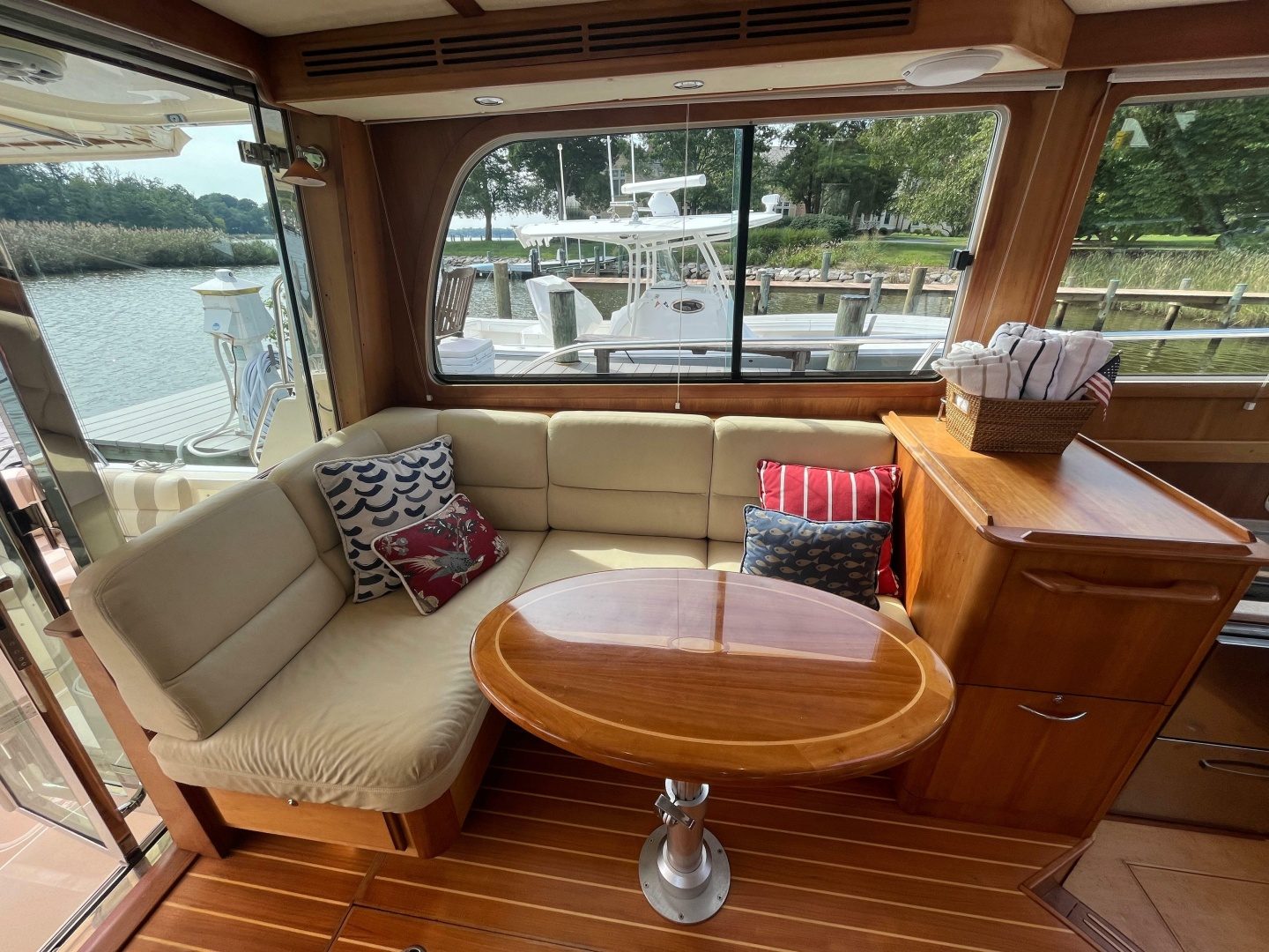 2012 Sabre 42 Salon Express "Sundog" - photo 2