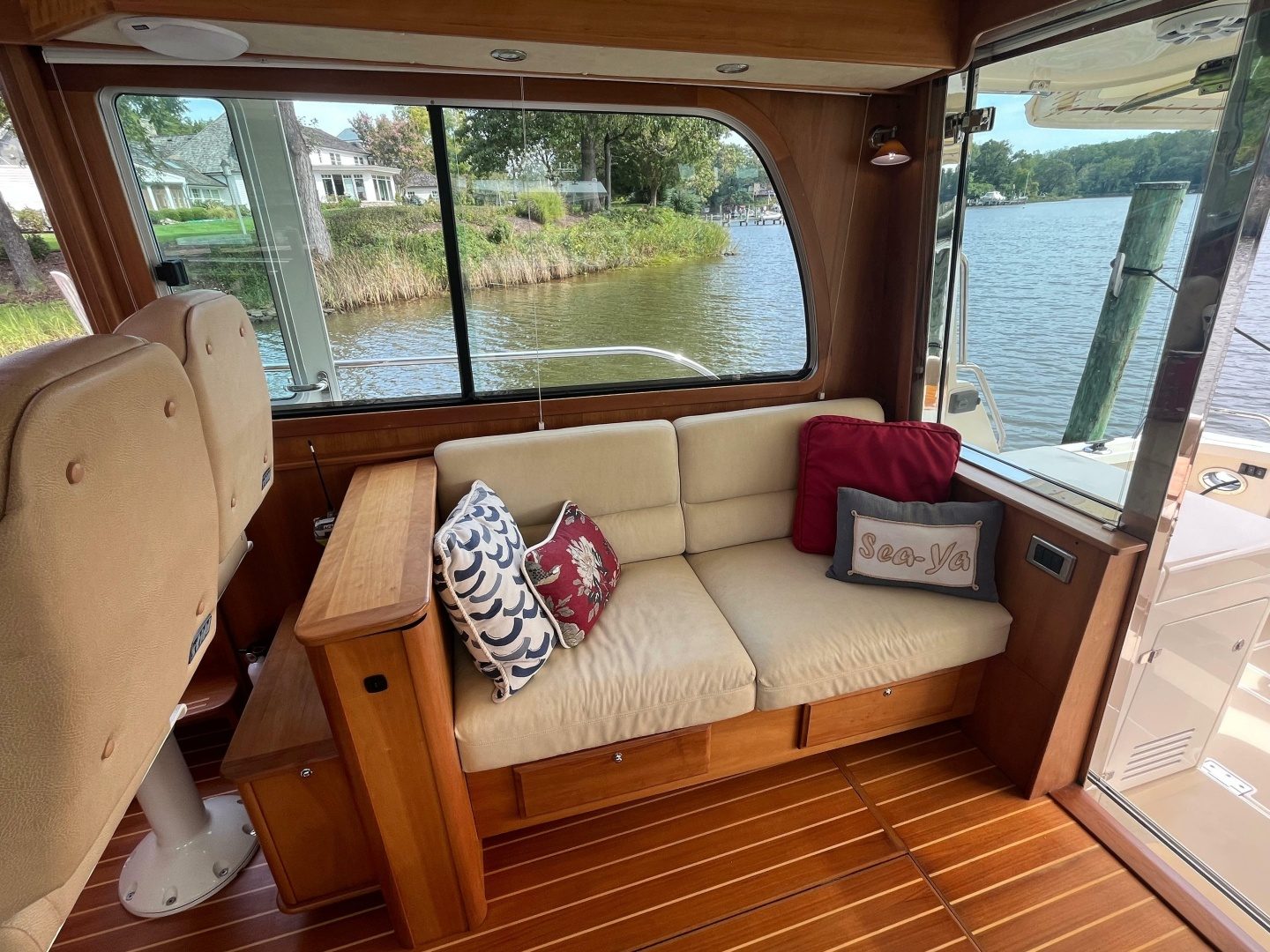 2012 Sabre 42 Salon Express "Sundog" - photo 3