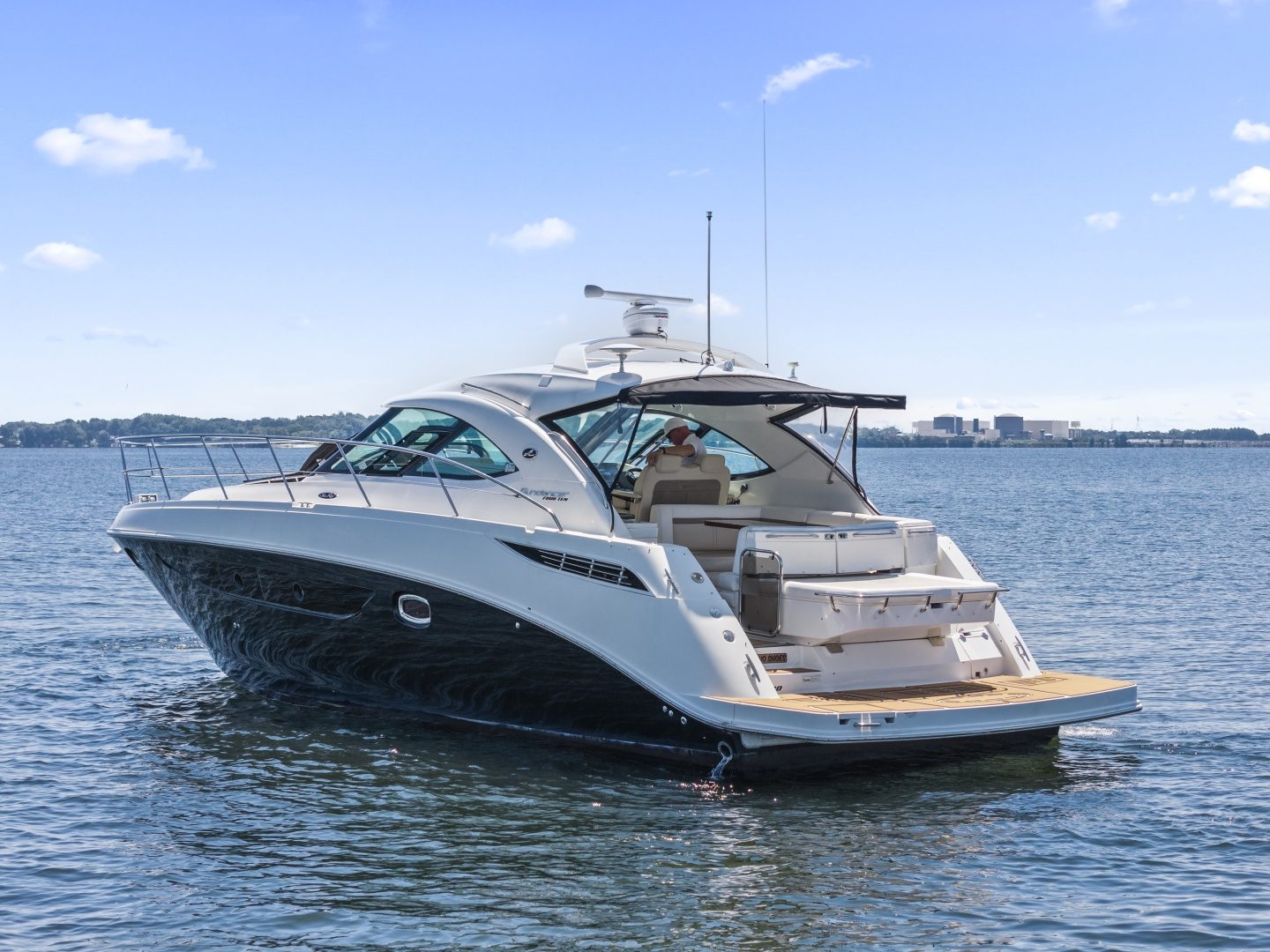 2013 Sea Ray 410 Sundancer "401K" - photo 2