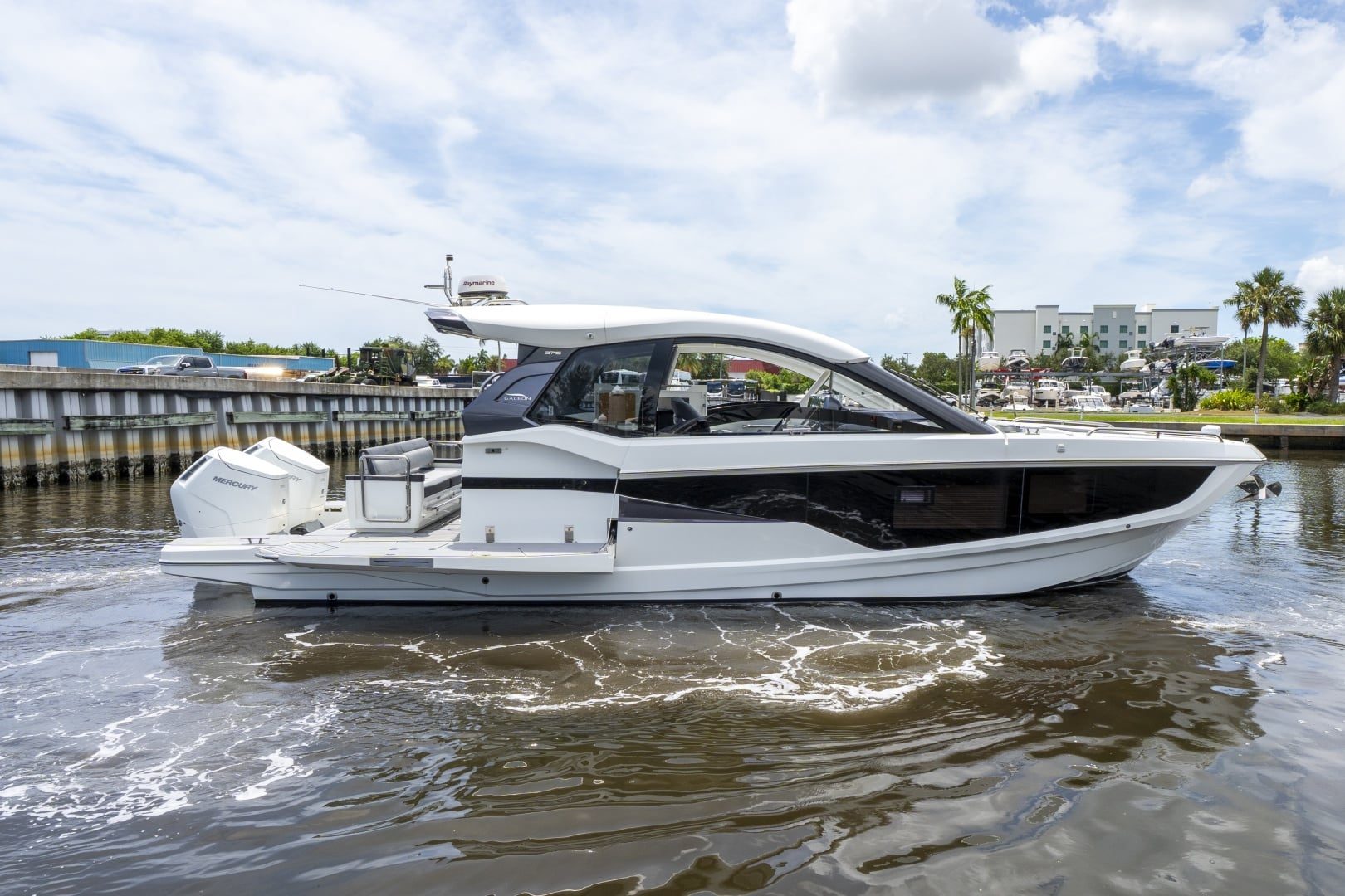 2023 Galeon 375 GTO "OUR TRADE" - photo 1