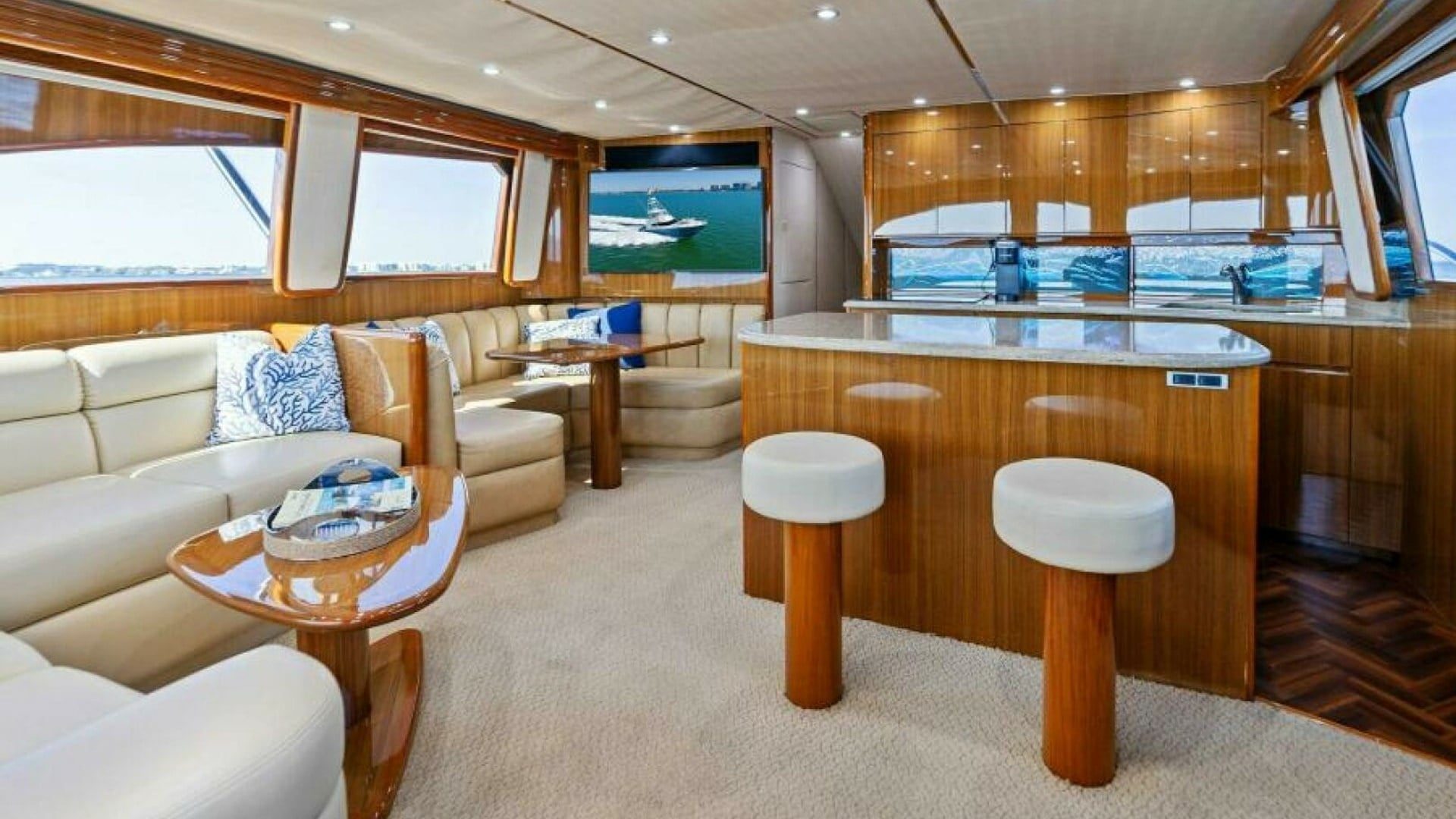 2013 Viking 55 Convertible "Hot Spot" - photo 3