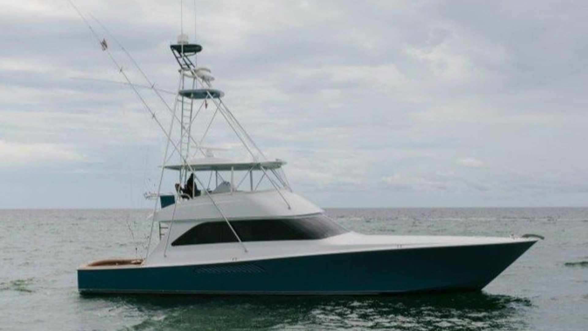 2007 Viking 64 Convertible "EVIL EYES" - photo 1