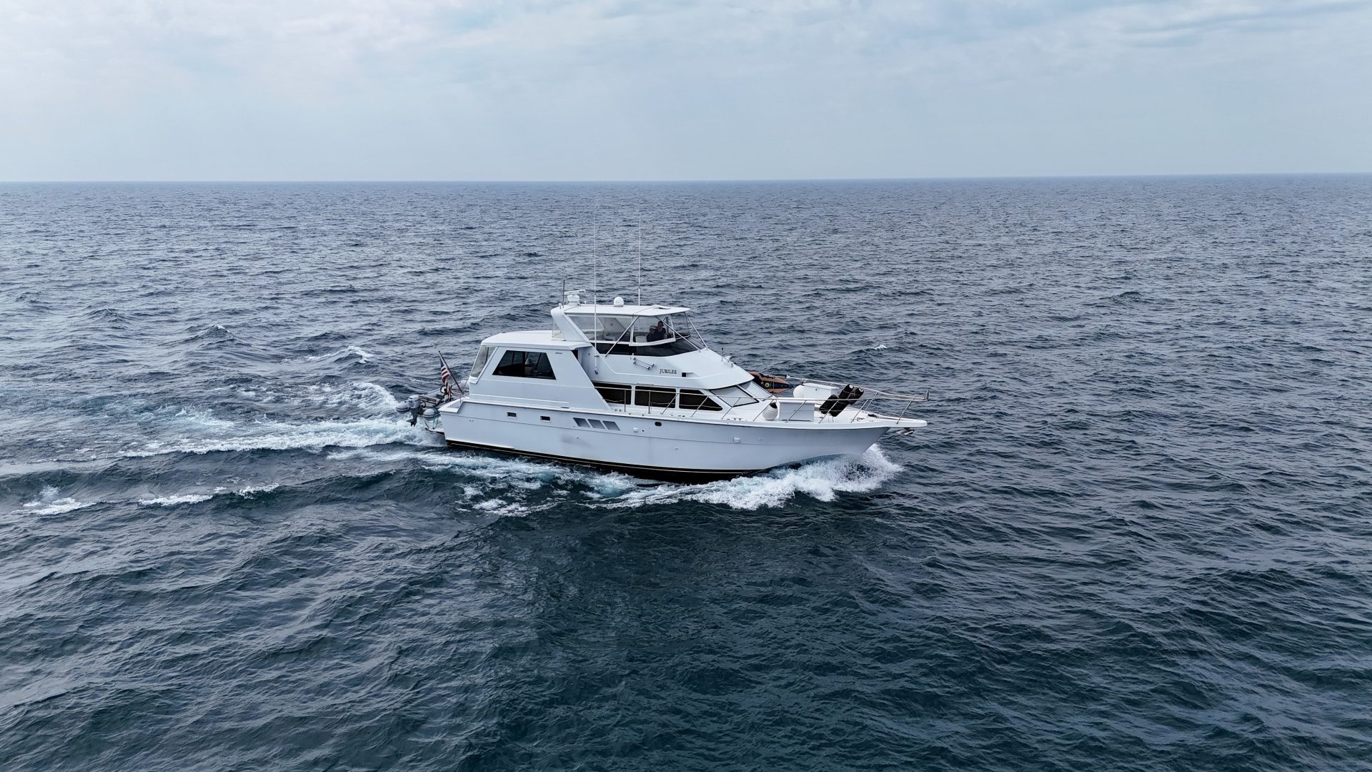 1999 Hatteras 52 Cockpit Motor Yacht "Jubilee" - photo 2