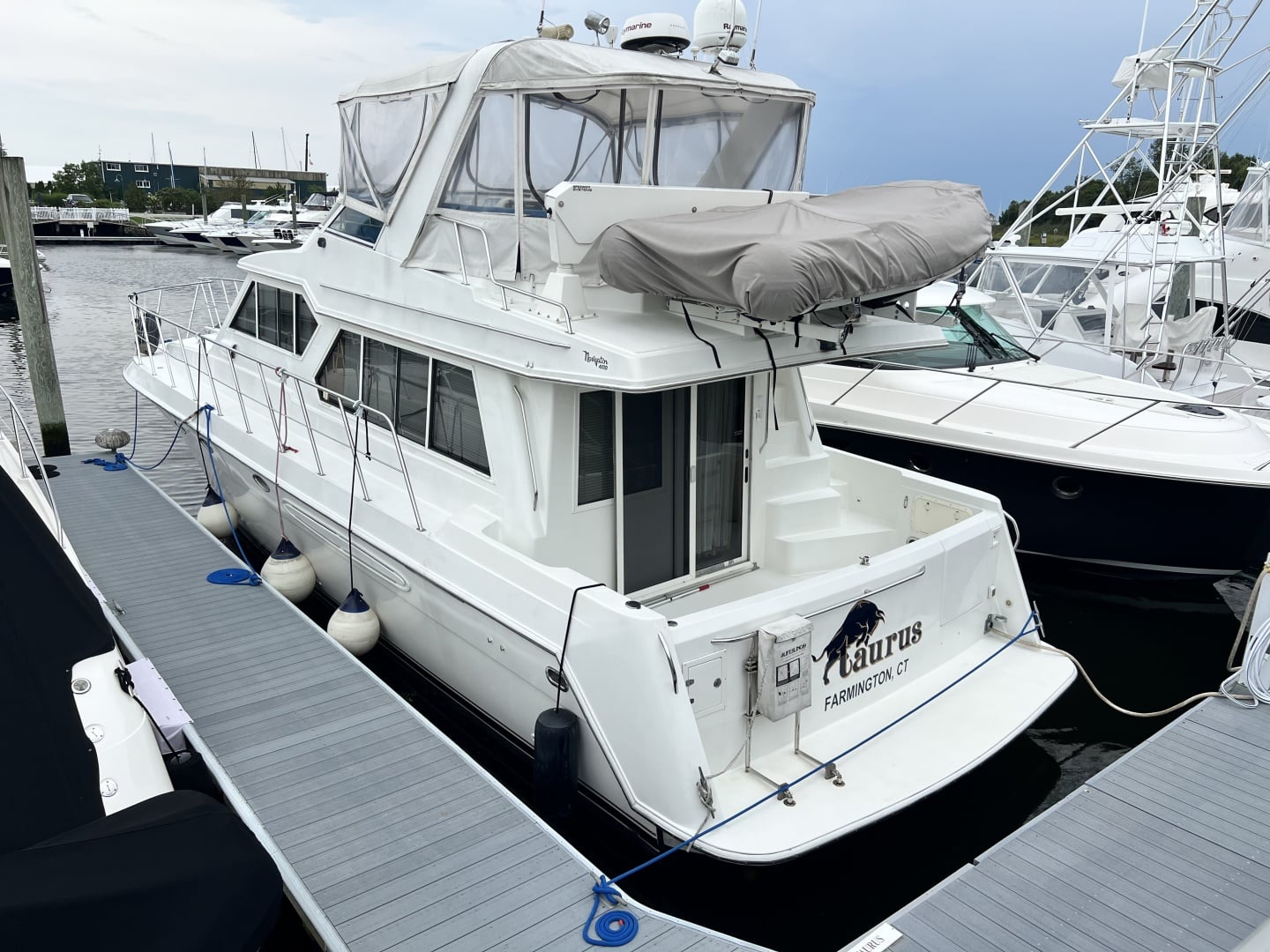 2004 Navigator 4400 - photo 1