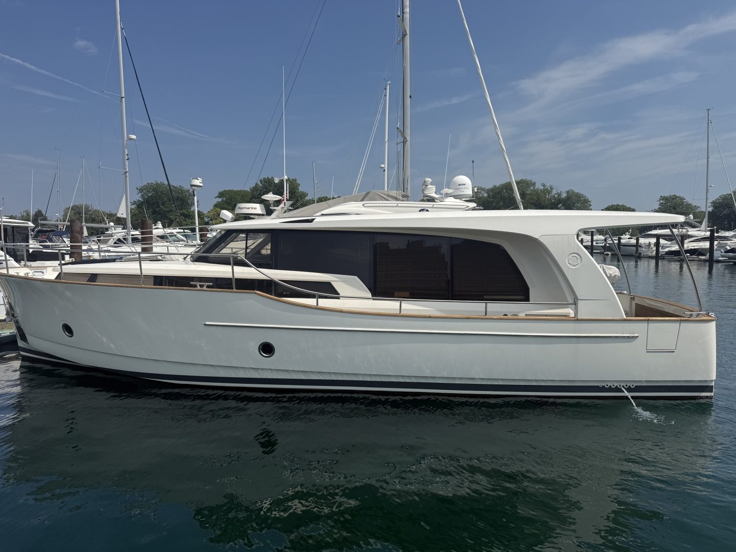 2021 Greenline 40 Hybrid "Nora J" - photo 3