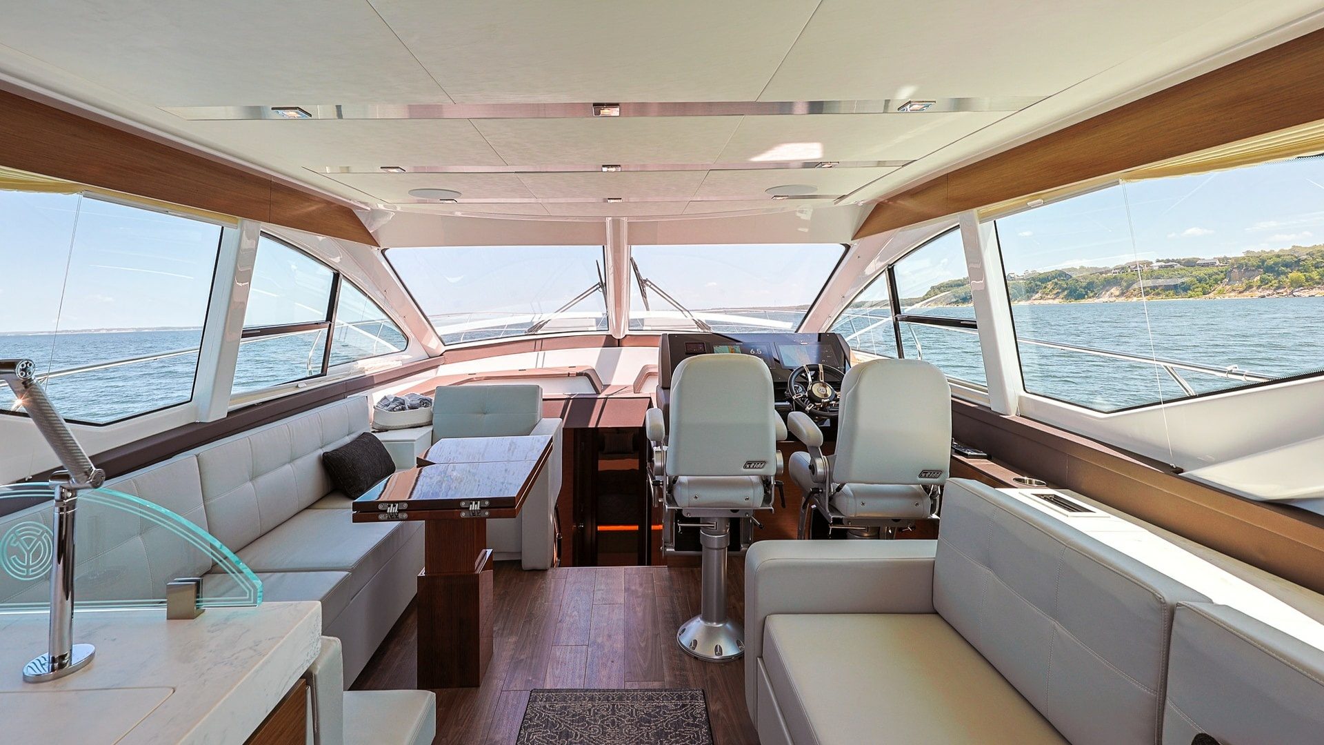 2020 Cruisers 60 Cantius "Sol Mate" - photo 2