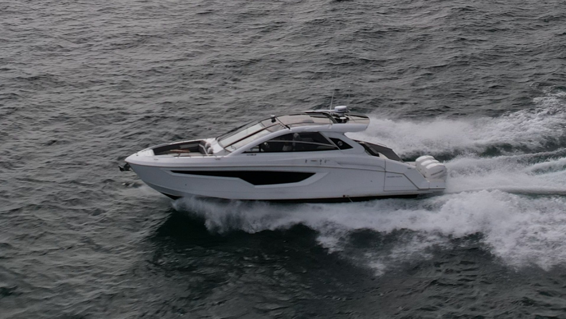 2021 Cruisers Yachts 42 GLS OB "Playbook" - photo 1