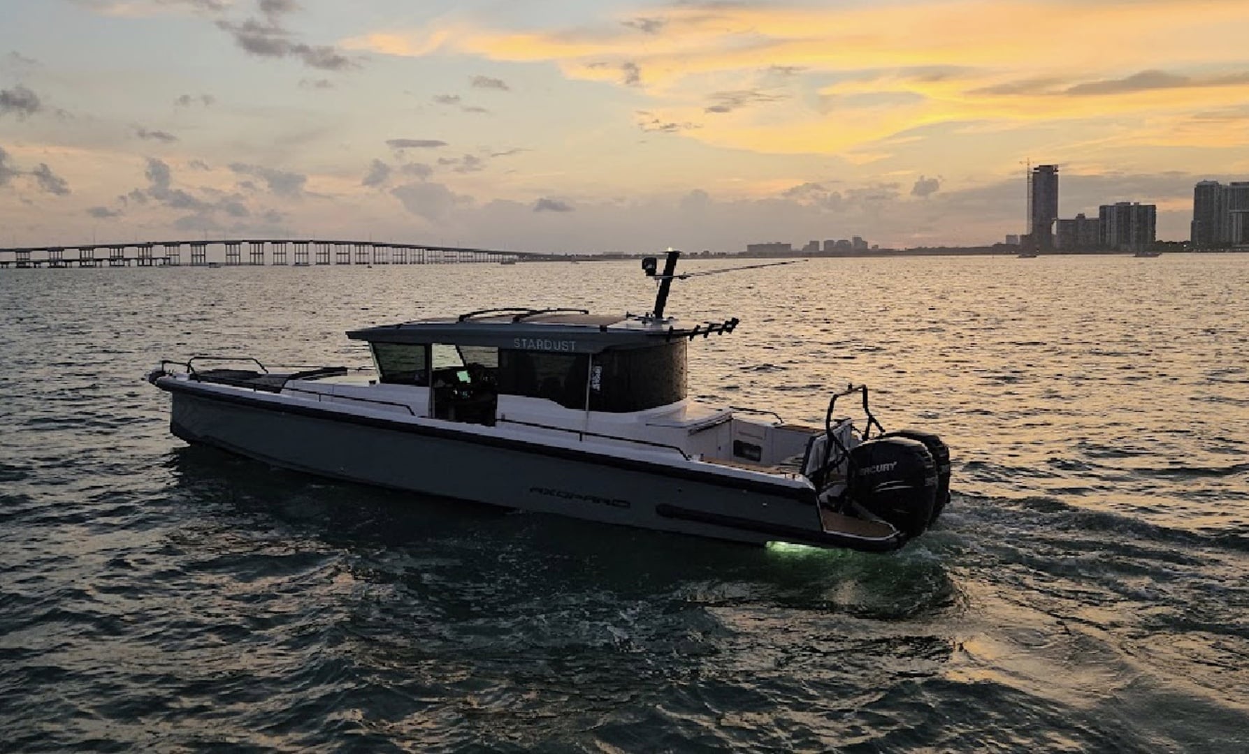 2021 Axopar 37 XC Cross Cabin "STARDUST" - photo 1