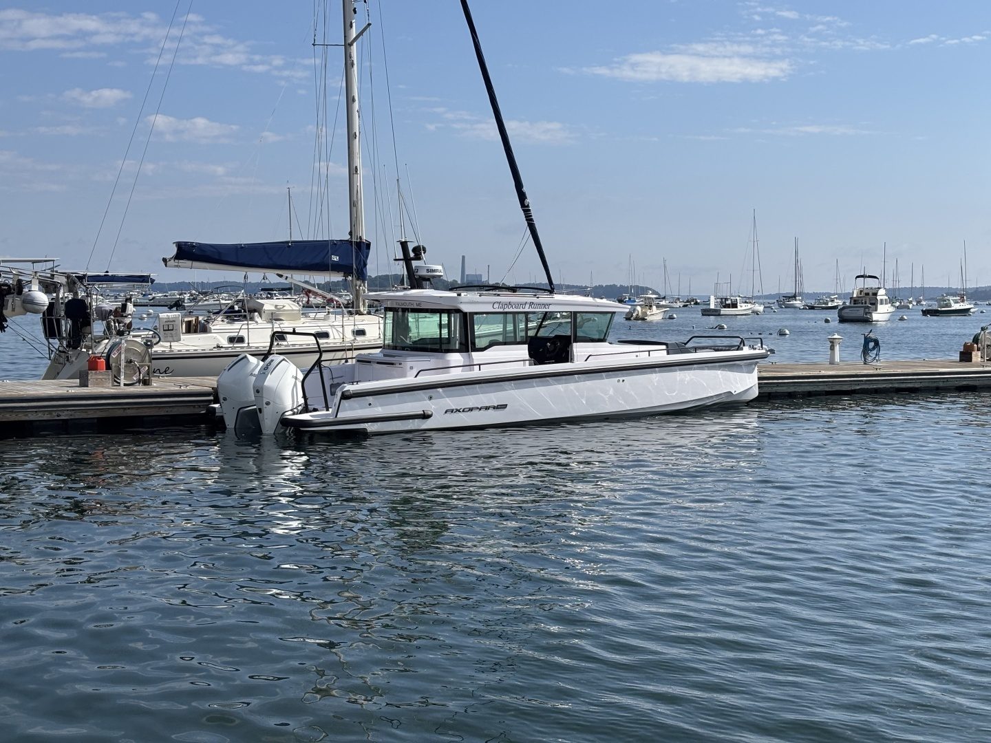 2024 Axopar 37XC Cross Cabin "Clapboard Runner" - photo 2