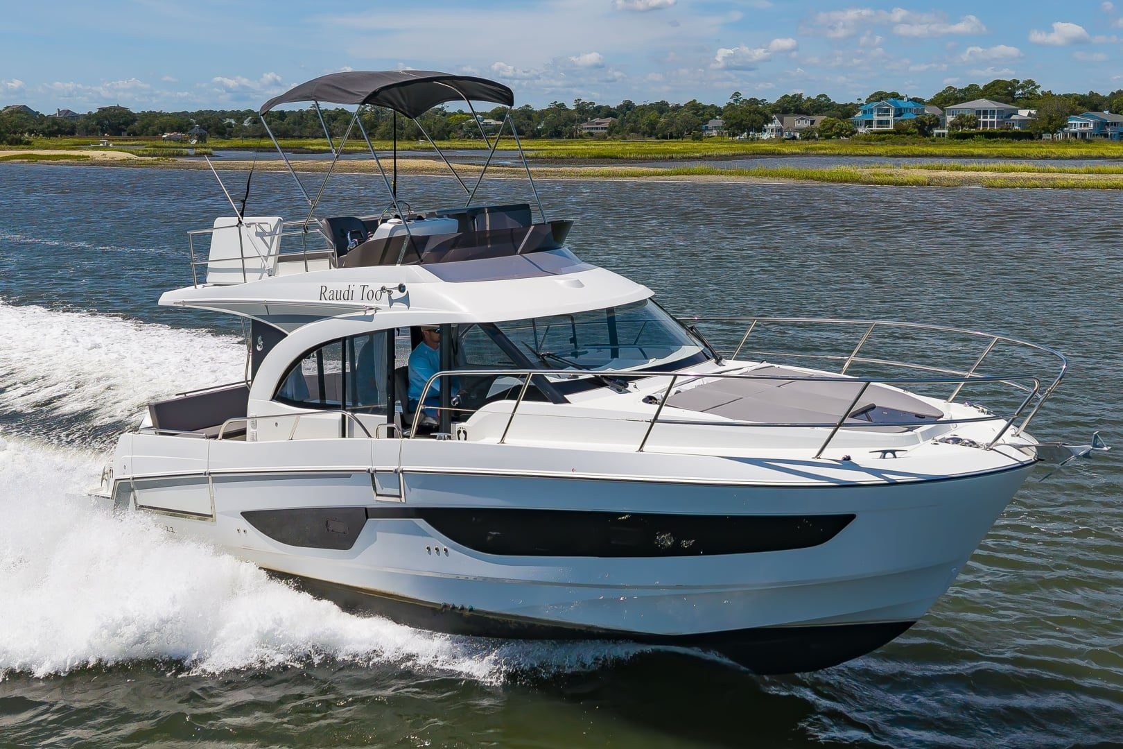 2026 Beneteau Antares 11 Fly - photo 3