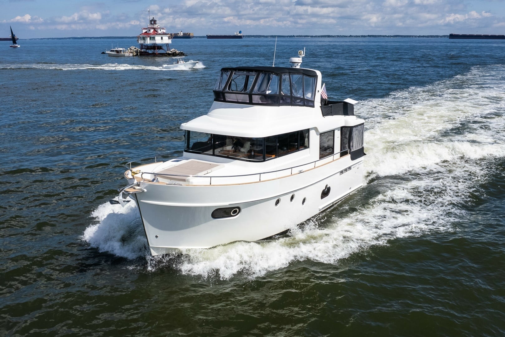 2020 Beneteau Swift Trawler 50 "Lake House" - photo 1