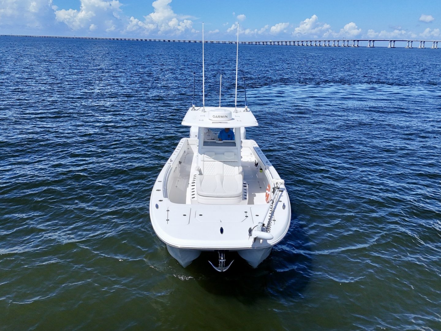 2022 Invincible 33 Catamaran - photo 3