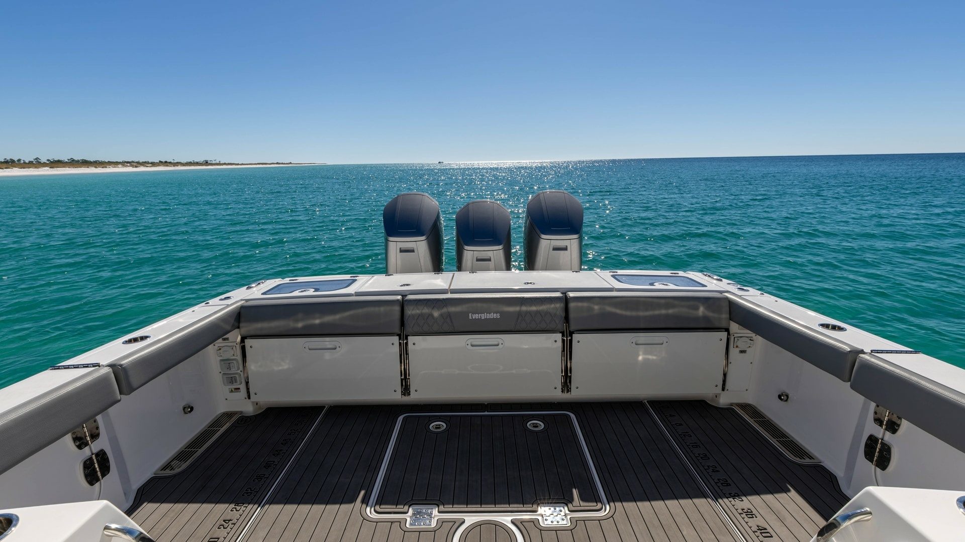 2024 Everglades 455 Center Console "Burning Rods" - photo 2