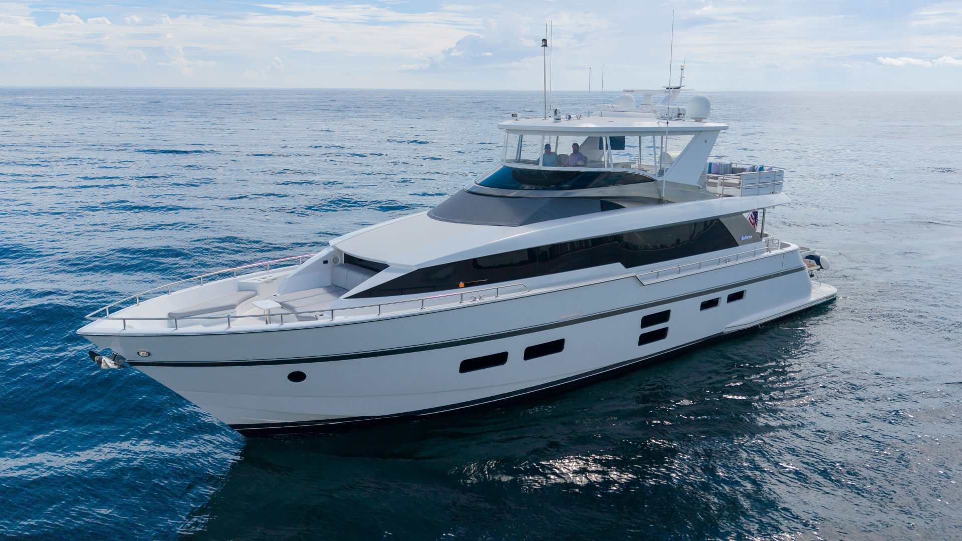 2018 Hatteras M75 "Imagine" - photo 2