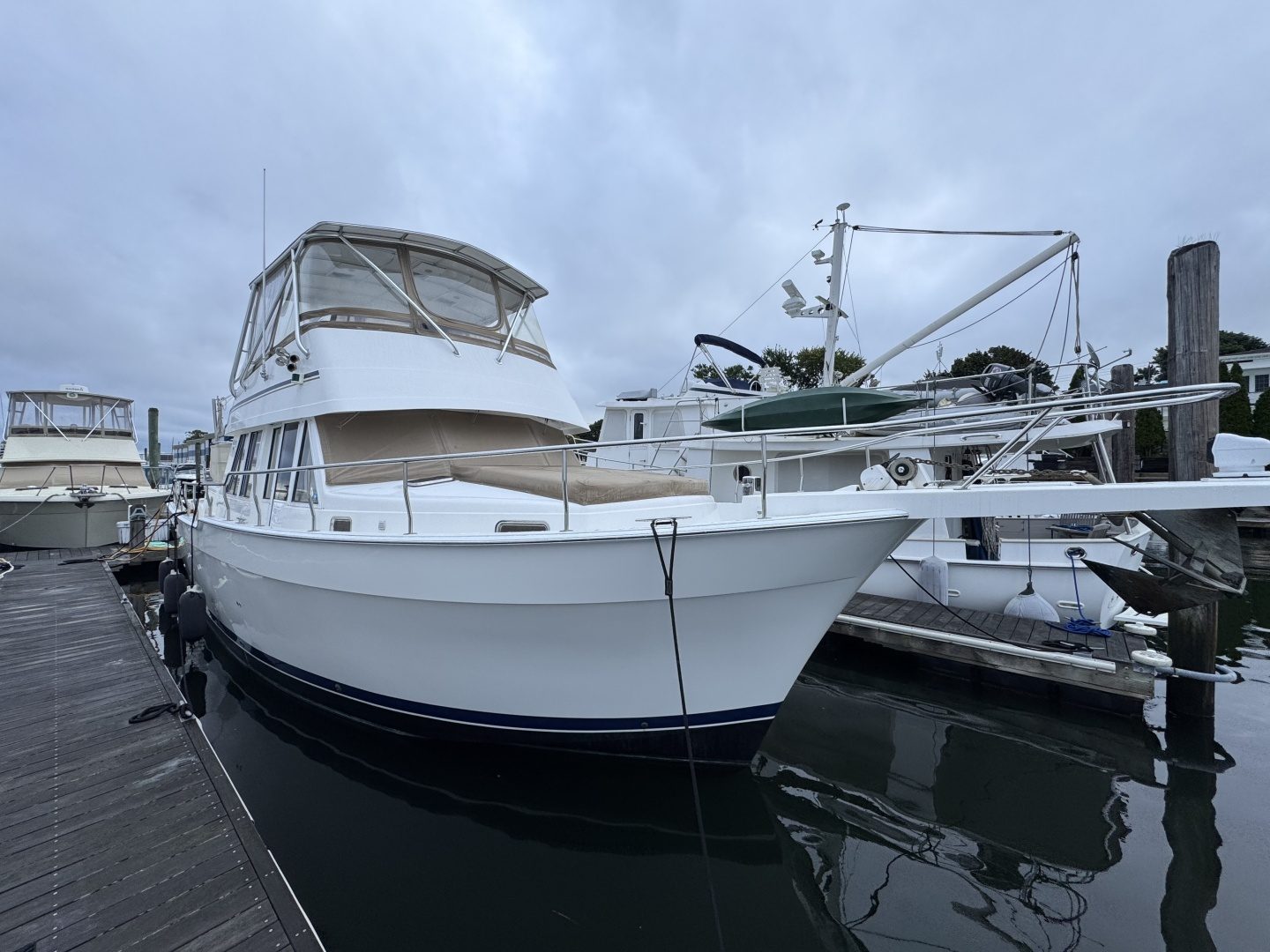 2004 Mainship - photo 2
