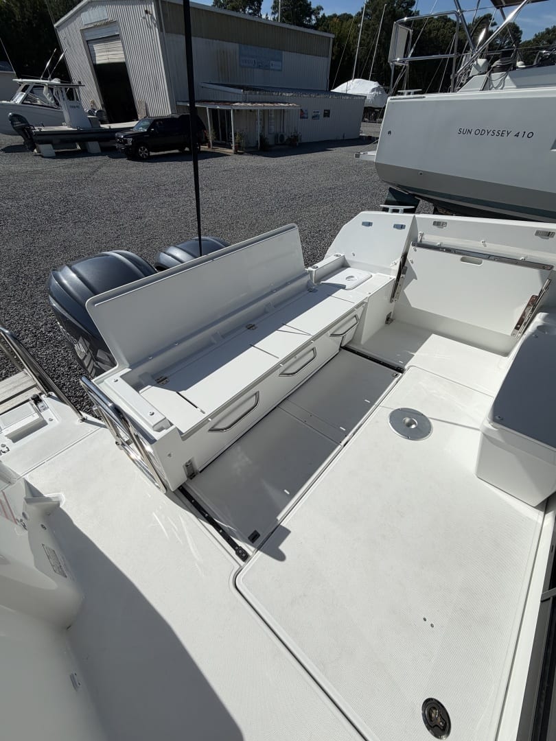 2026 Jeanneau NC 895 Series 2 "Beowulf" - photo 3
