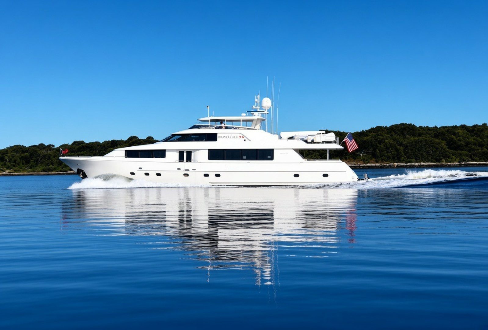 2004 Westport 112 Raised Pilothouse "BRAVO ZULU" - photo 1