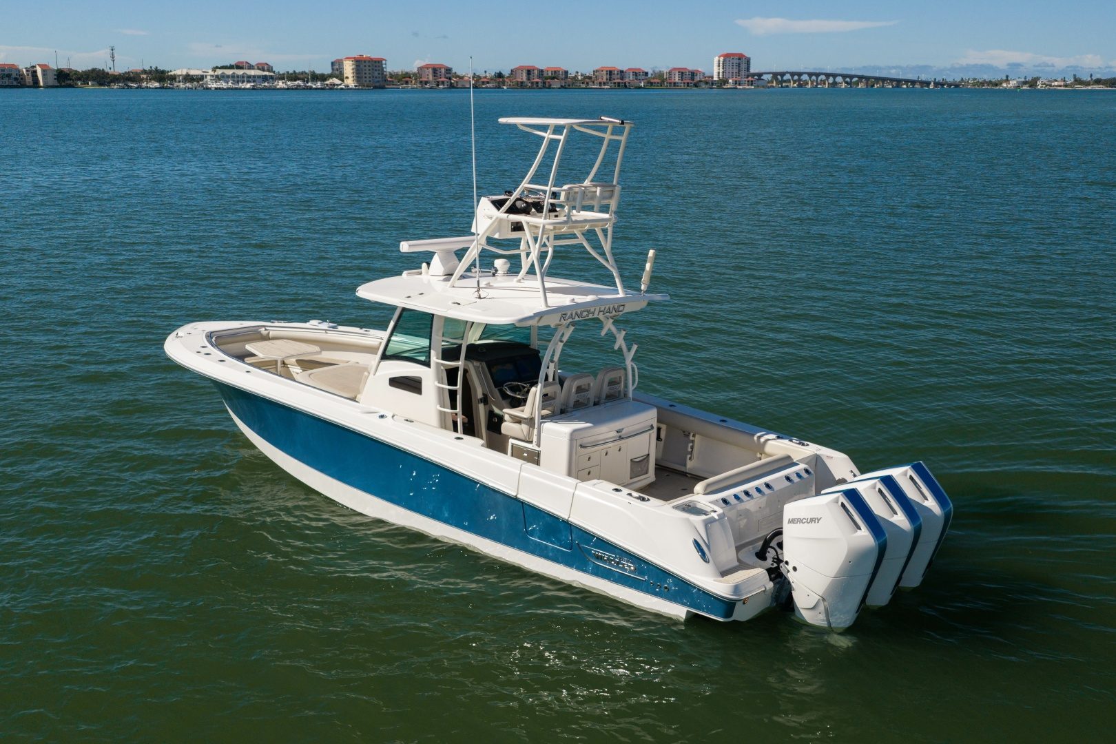 2017 Boston Whaler 370 Outrage - photo 2