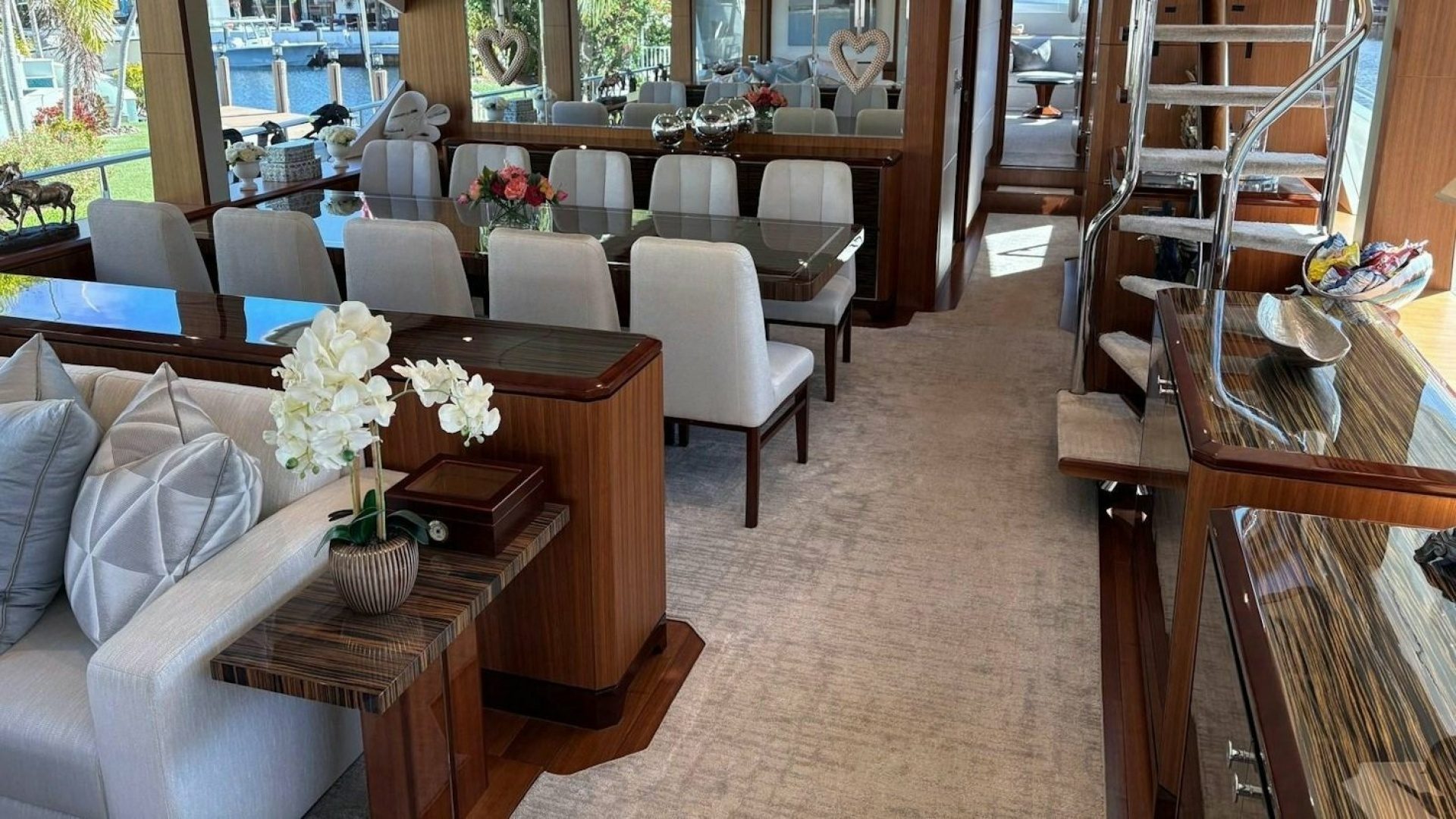 2020 Ocean Alexander Sky Lounge "BELLA LISA" - photo 3