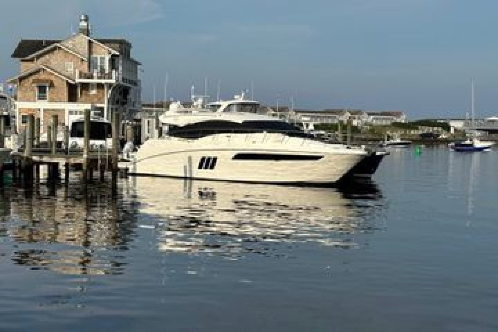 2018 Sea Ray L590 "ON THE MOVE" - photo 2