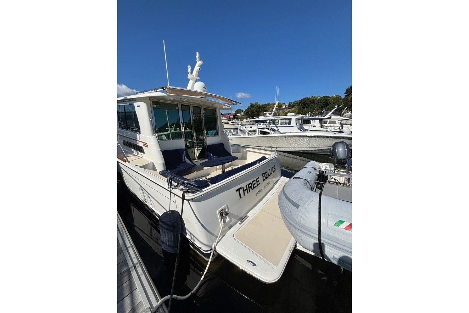 2018 Sabre 42 Express "Three Belles" - photo 2