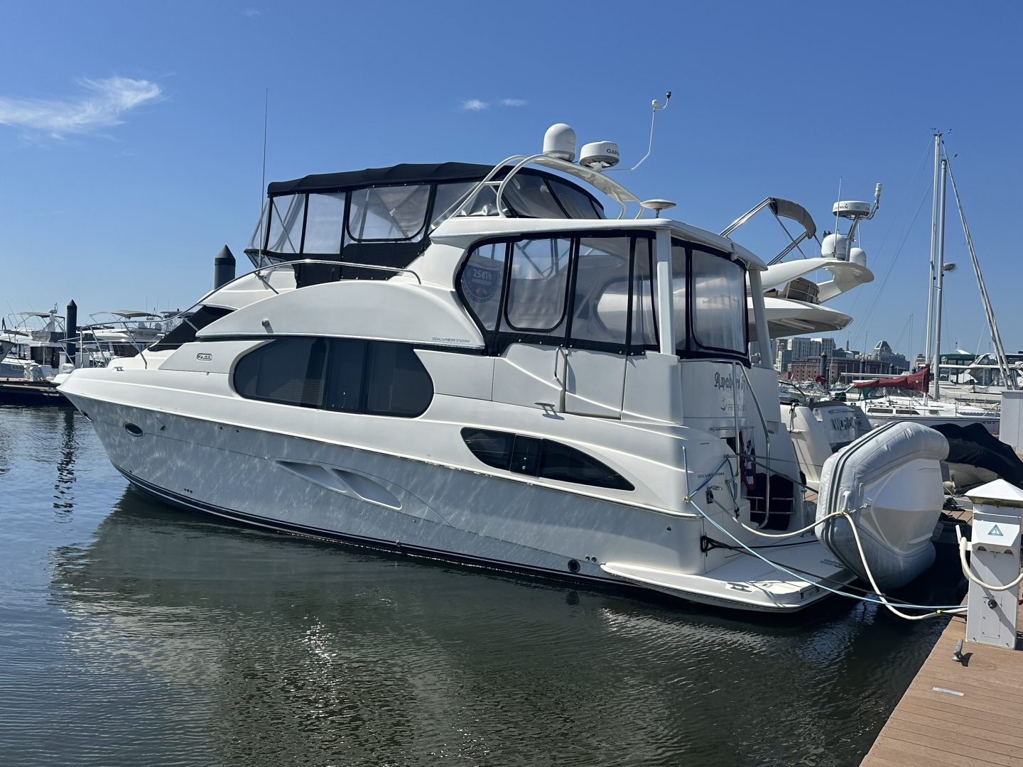 2005 Silverton 43 Motor Yacht "Anchors Oy Vay" - photo 2