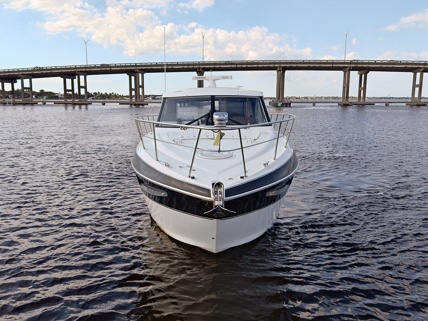 2016 Cruisers Yachts - photo 2