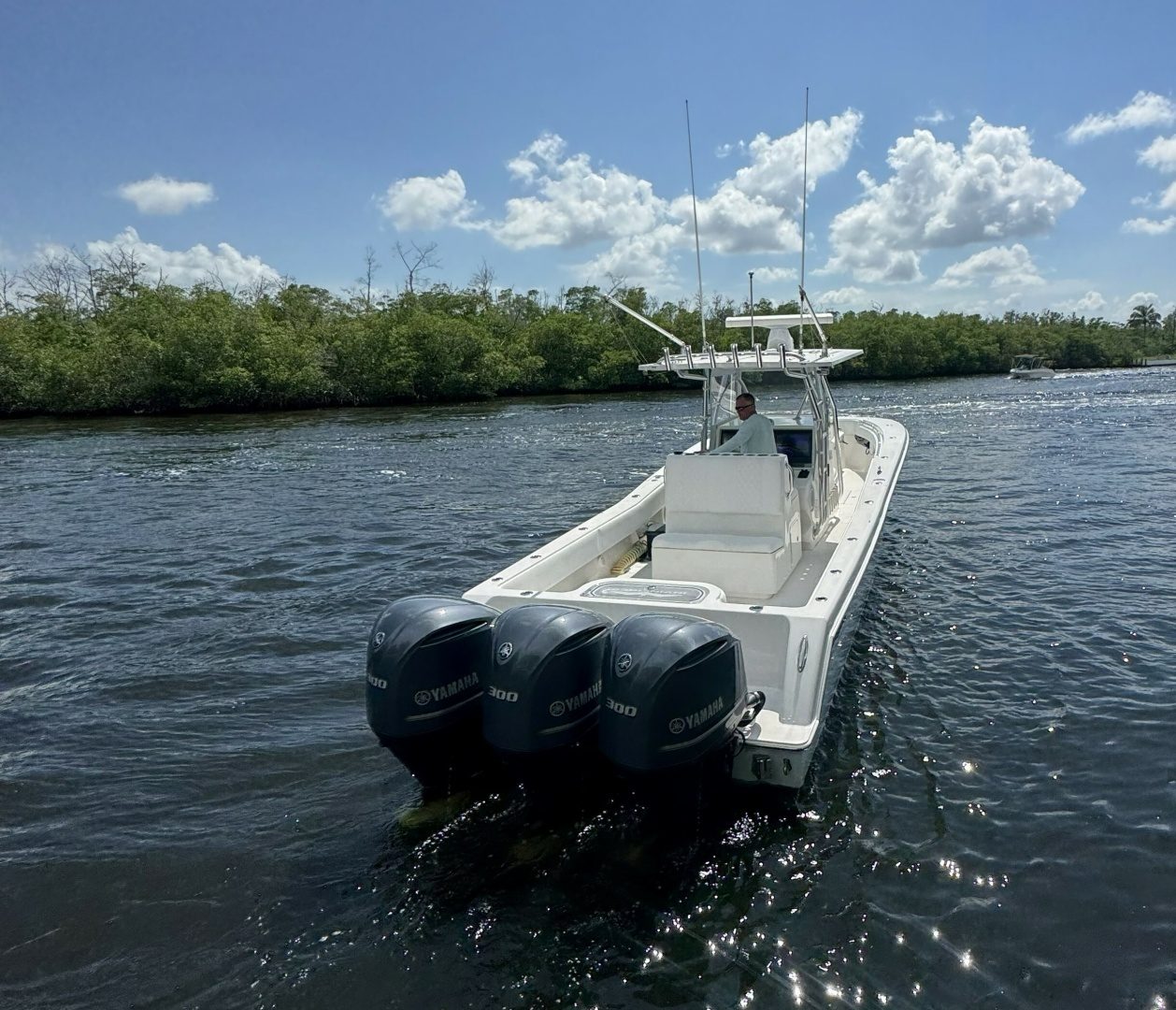 2013 Invincible 36 Open Fisherman "Line Holder" - photo 3