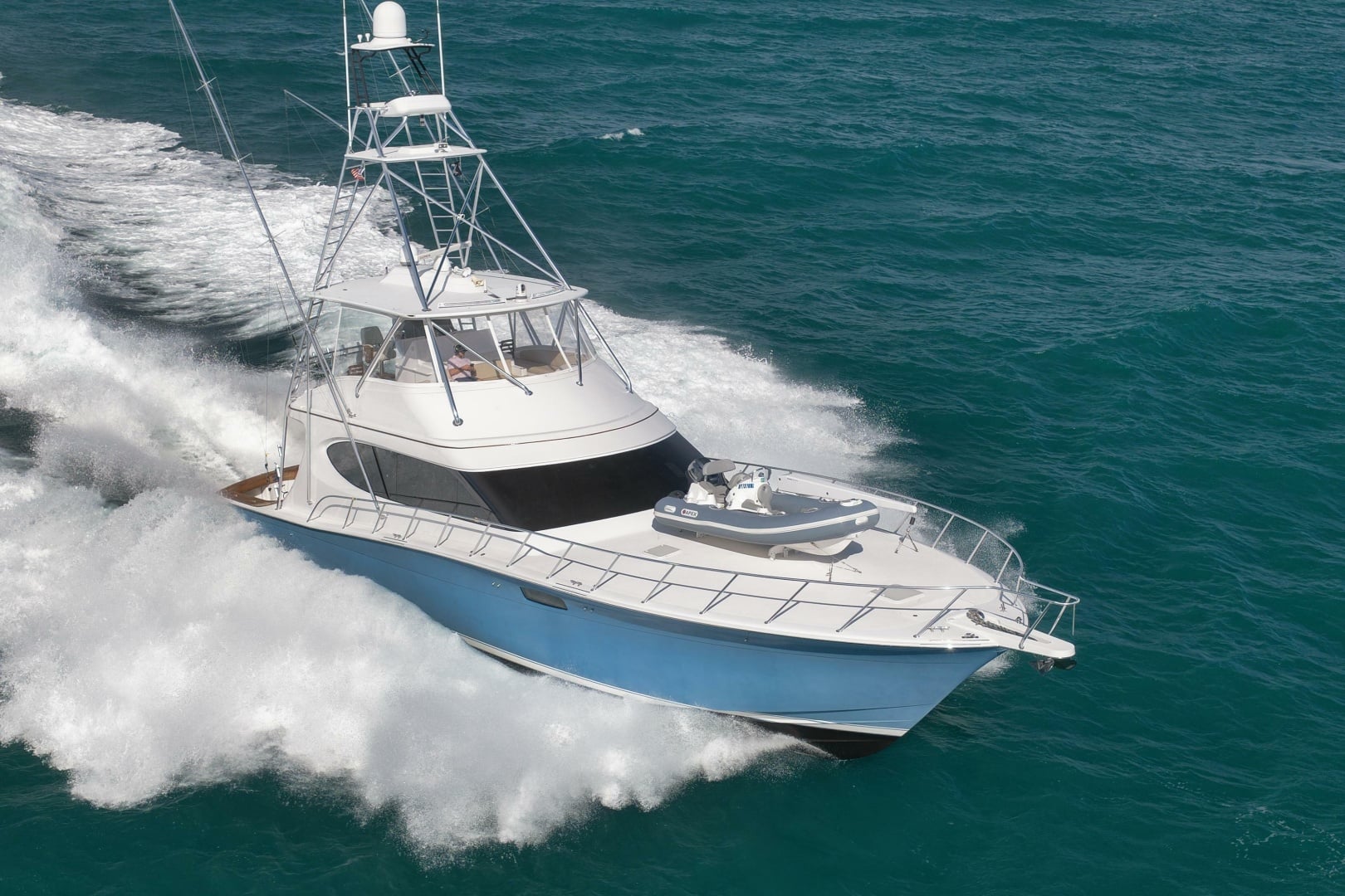 2015 Hatteras GT70 "Slim Shady" - photo 2