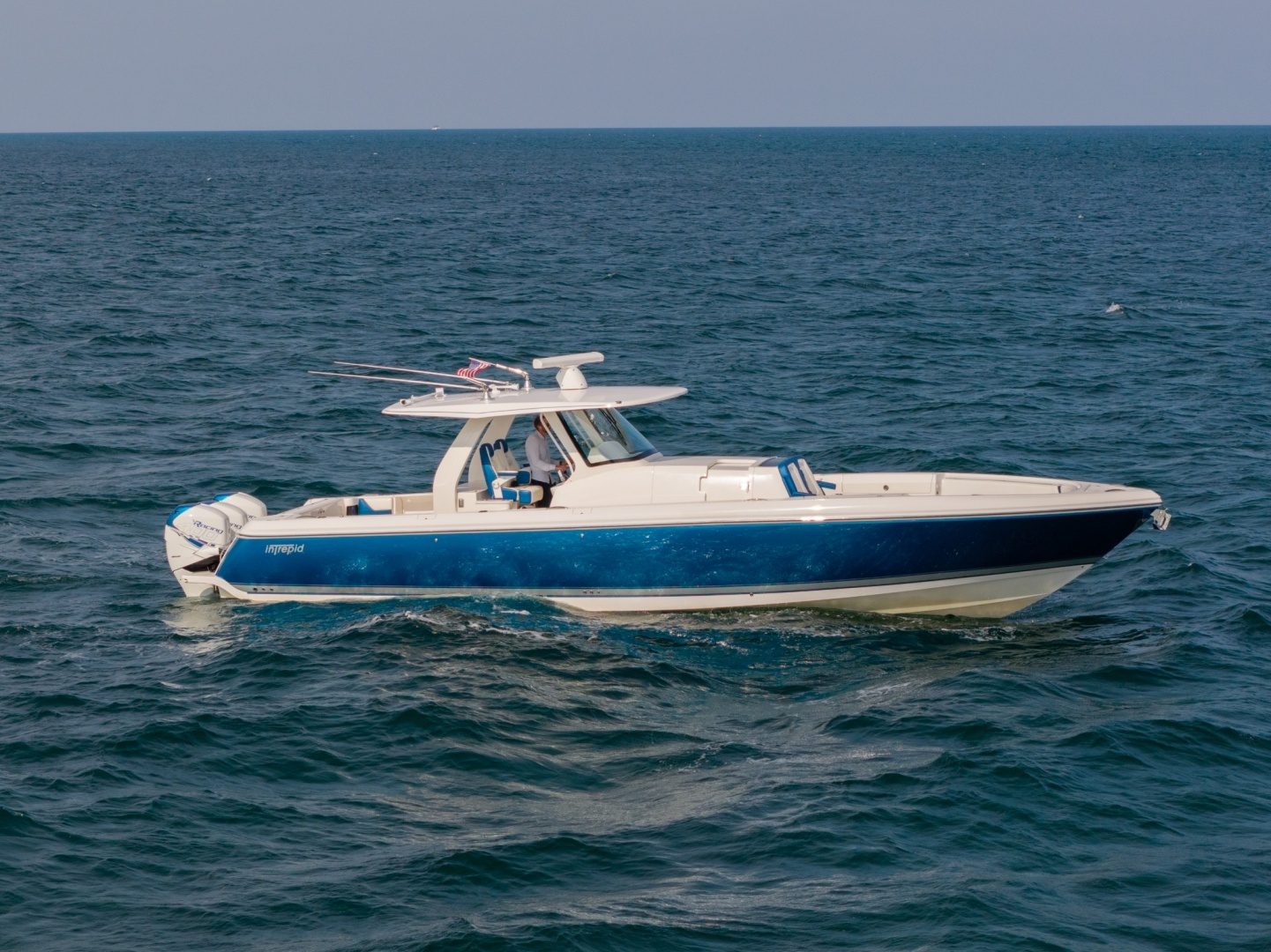 2018 Intrepid 407 Panacea "Fire It Up" - photo 2