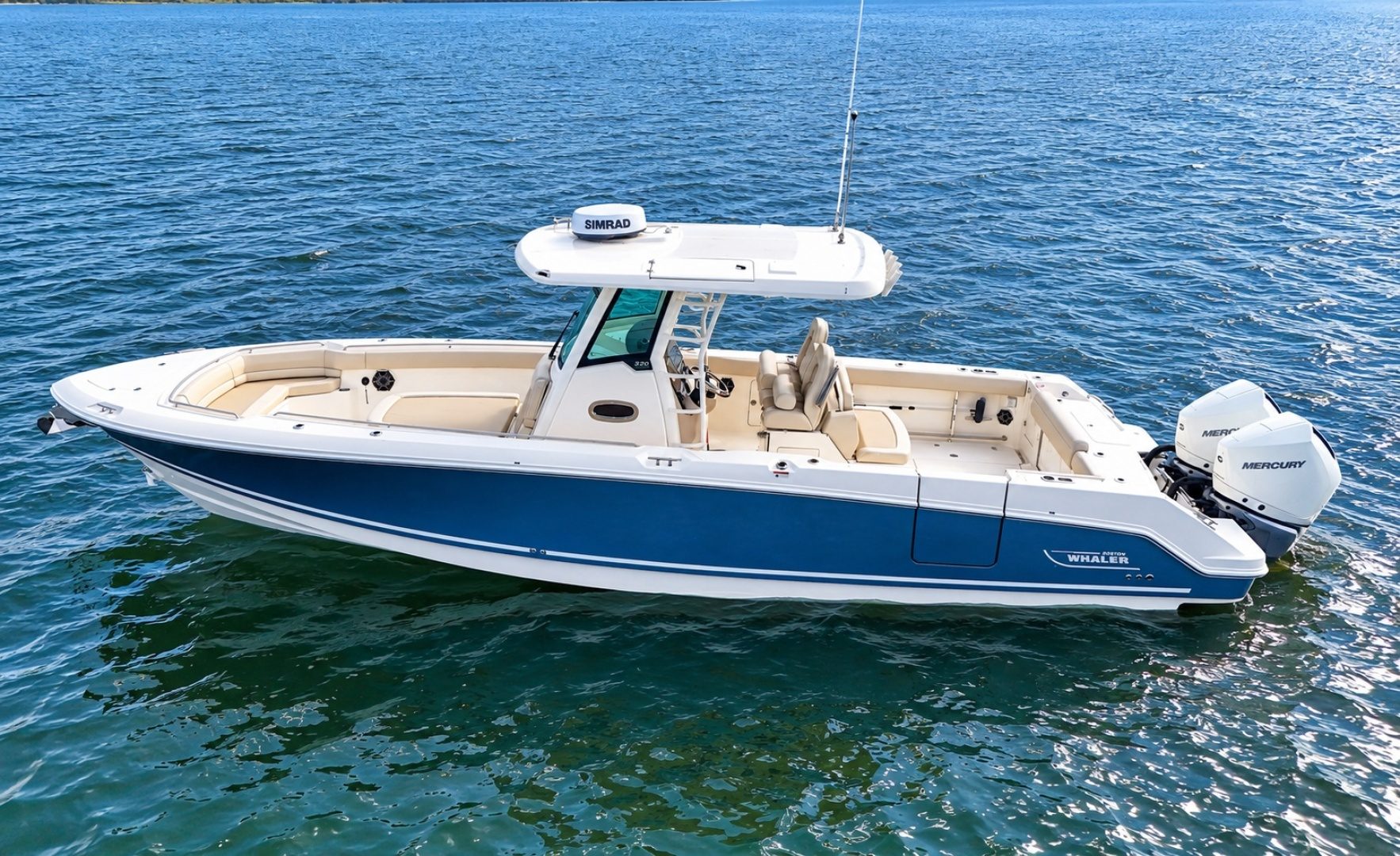 2024 Boston Whaler 330 Outrage - photo 3