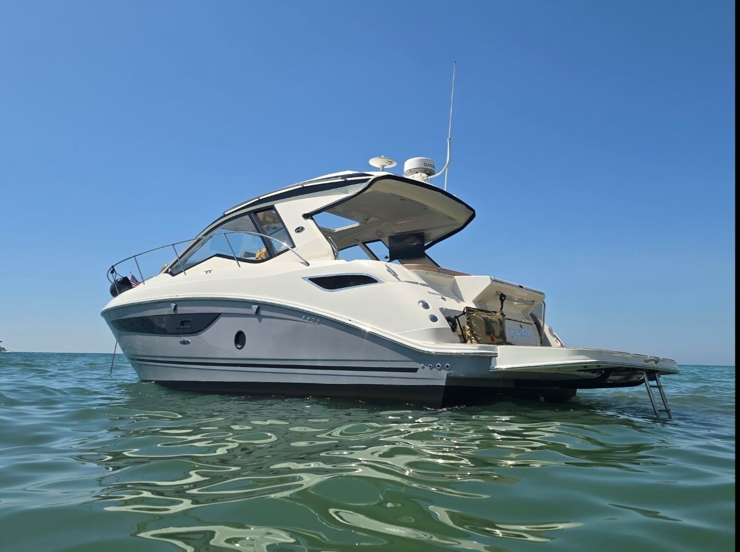 2017 Sea Ray 350 Sundancer Coupe "SEA FLIRT" - photo 3
