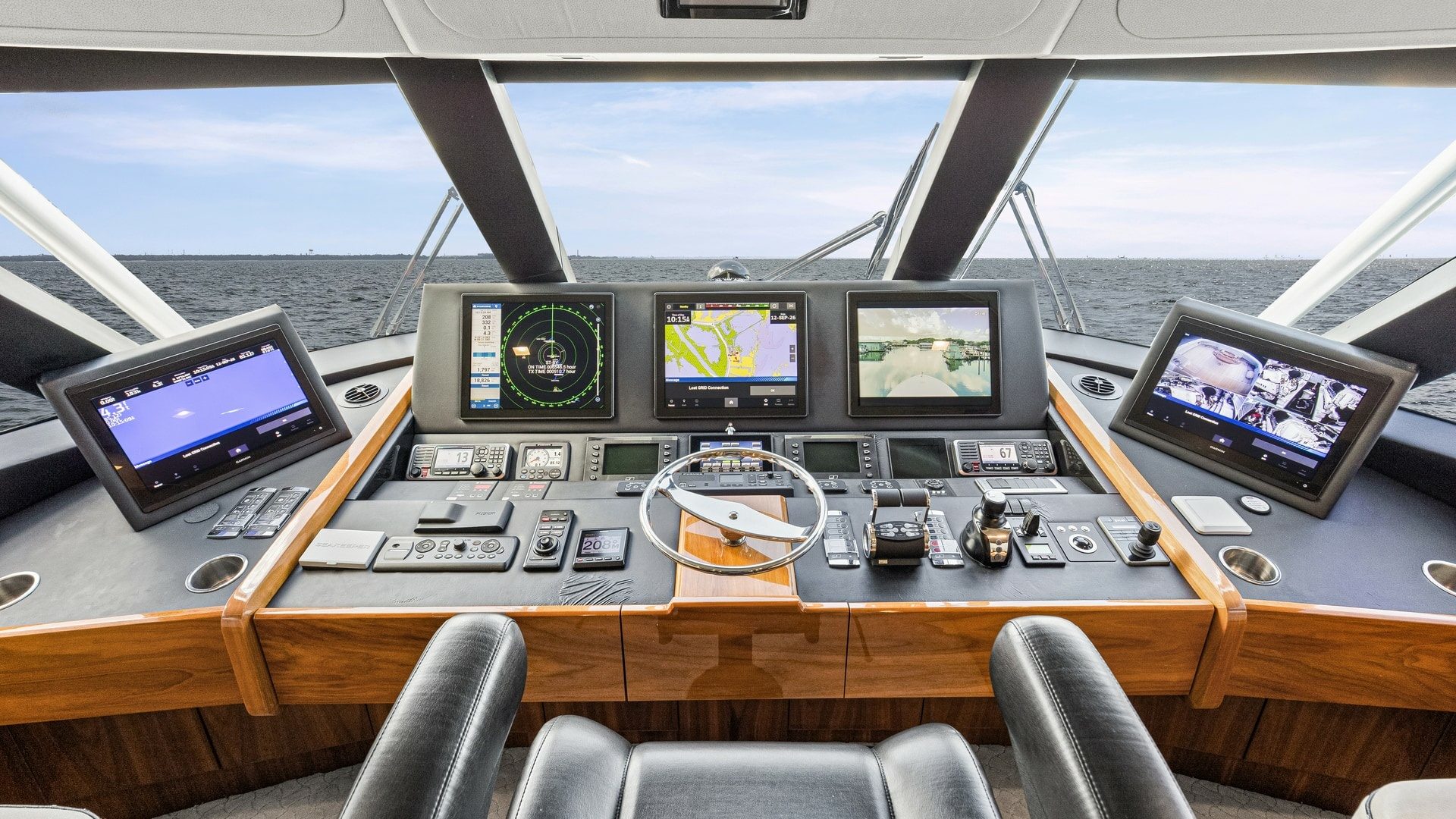 2017 Viking 72 Enclosed Bridge "Share-E" - photo 3