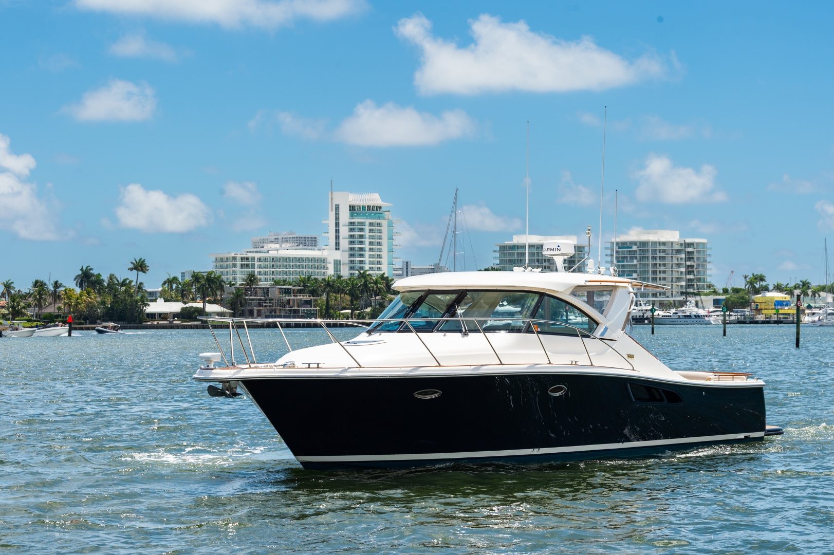 2013 Tiara Yachts 3600 Coronet "Just IV Fun" - photo 2