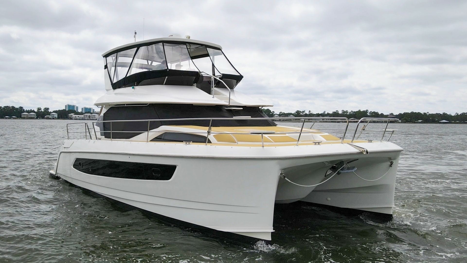 2024 Aquila 44 Power Catamaran "Sea Smoke" - photo 1