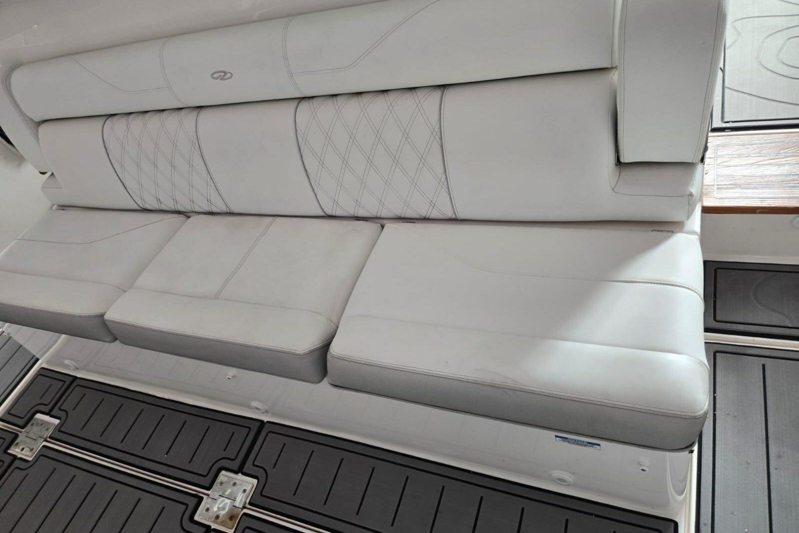 2020 Regal 38 SAV - photo 3