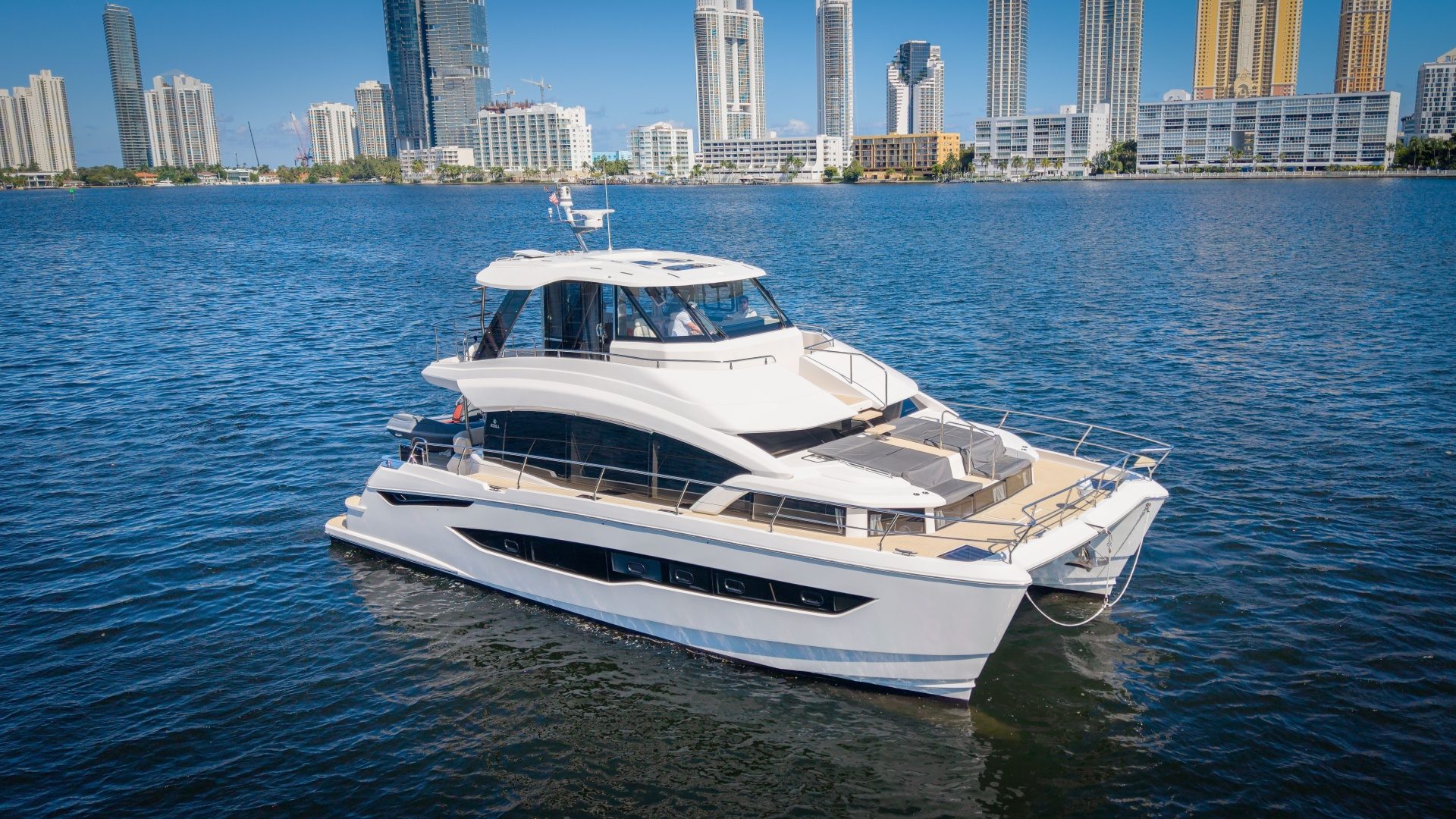 2025 Aquila 54 Yacht - photo 2