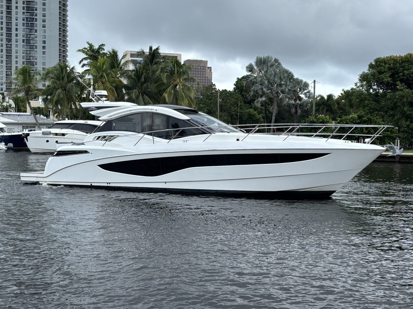 2019 Galeon 485 HTS "Wild Side" - photo 2