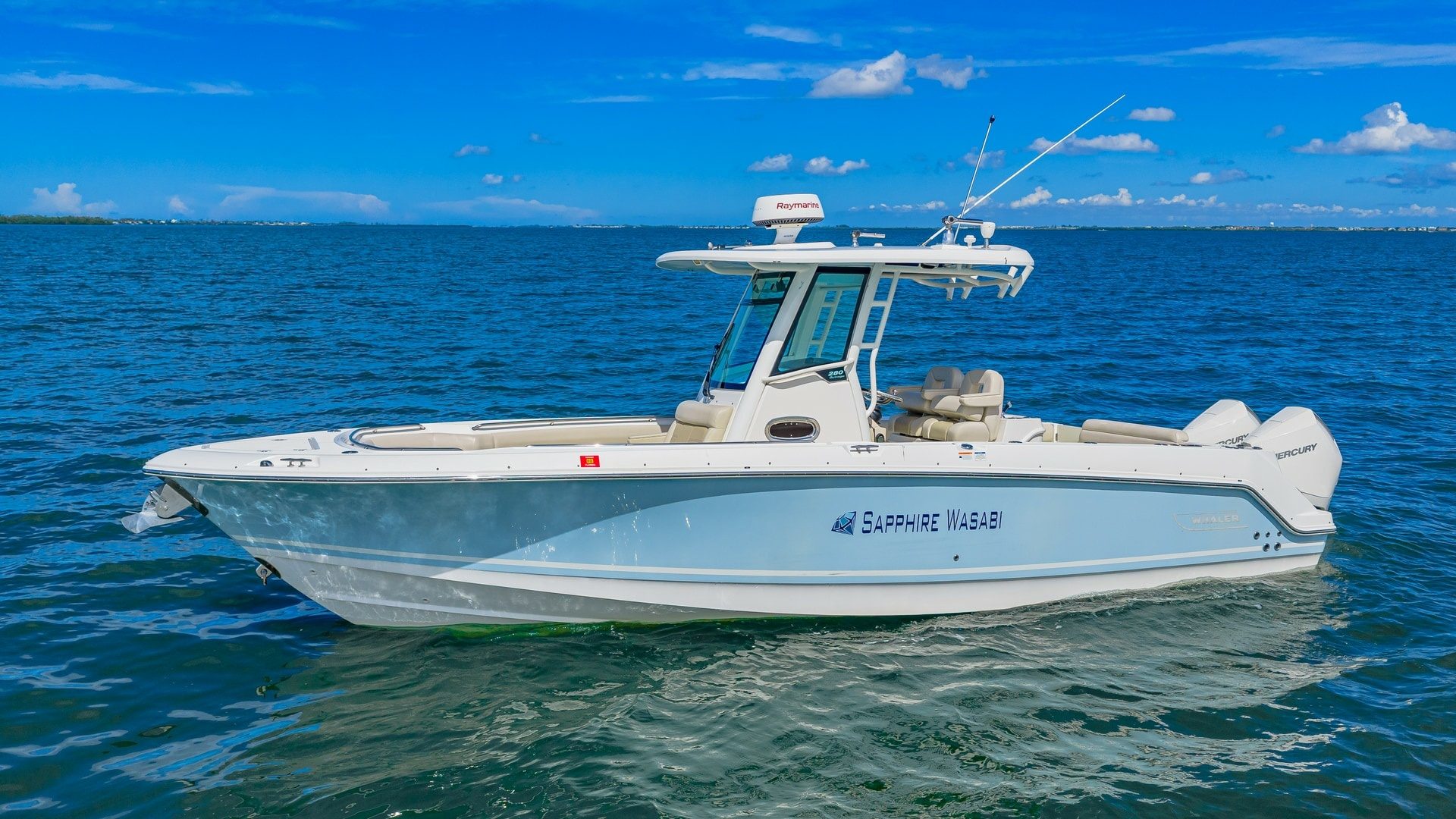 2019 Boston Whaler 280 Outrage "Sapphire Wasabi" - photo 2