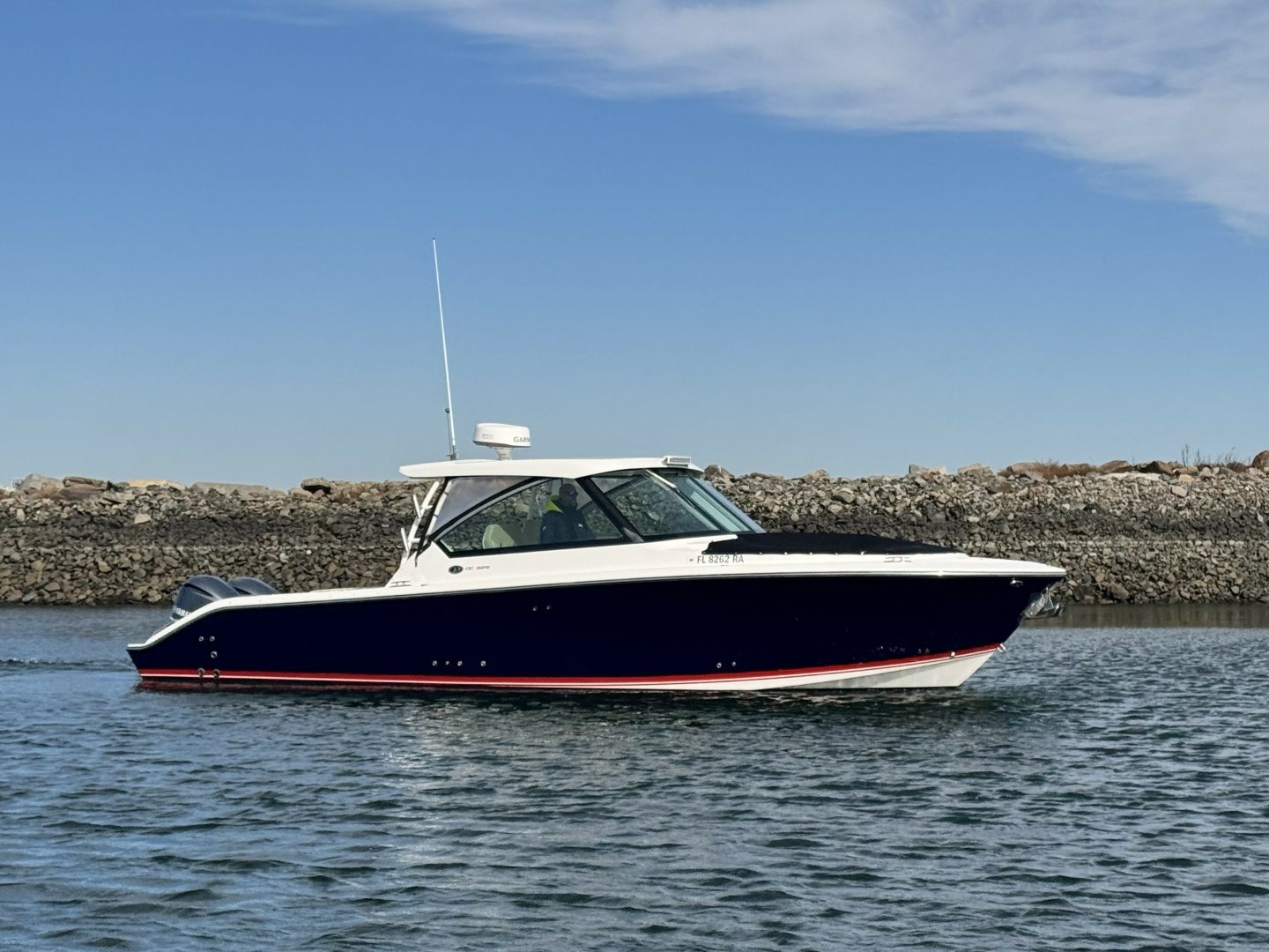 2016 Pursuit 325 DC - photo 1