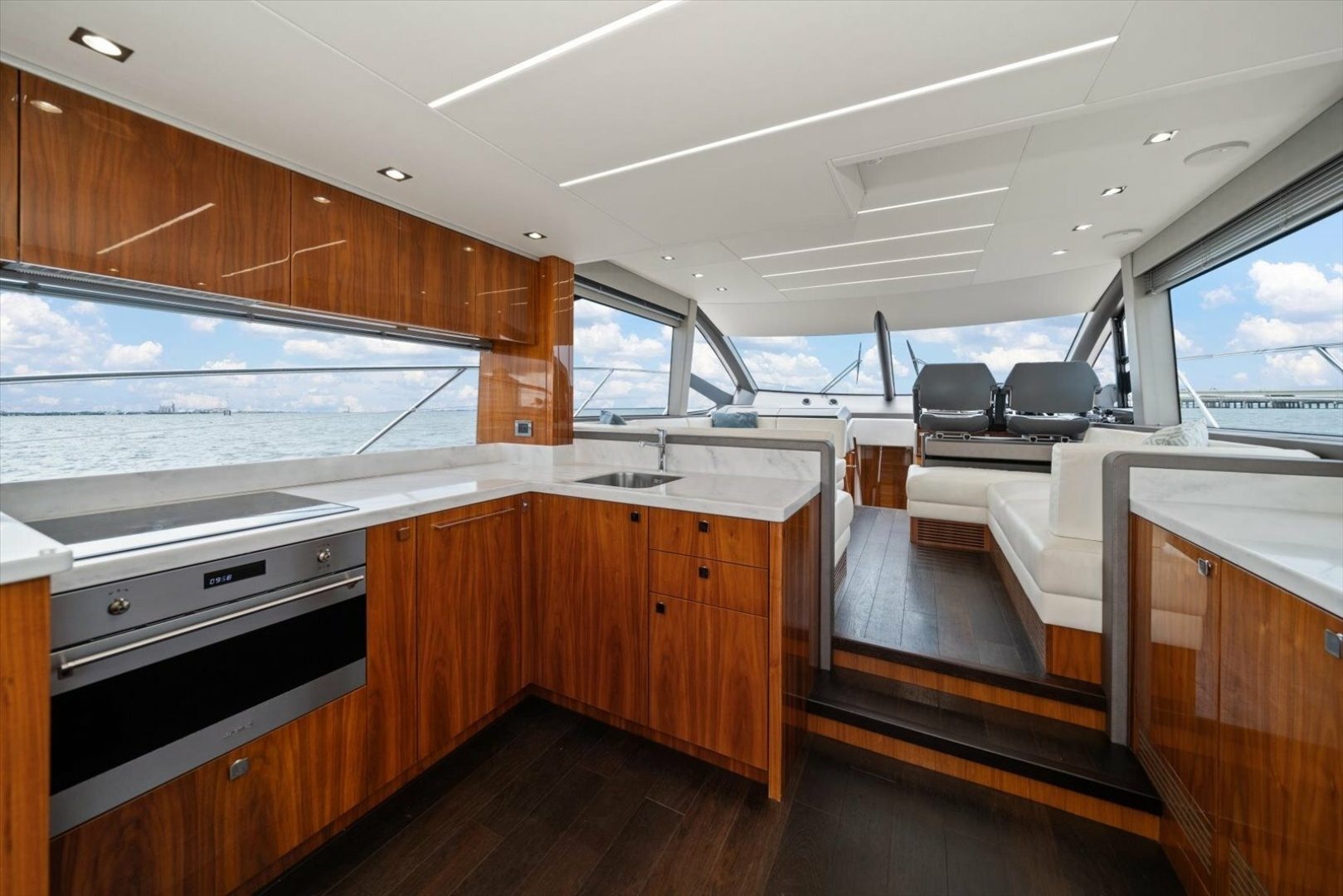 2020 Sunseeker 52 Manhattan "MY PLEASURE" - photo 3