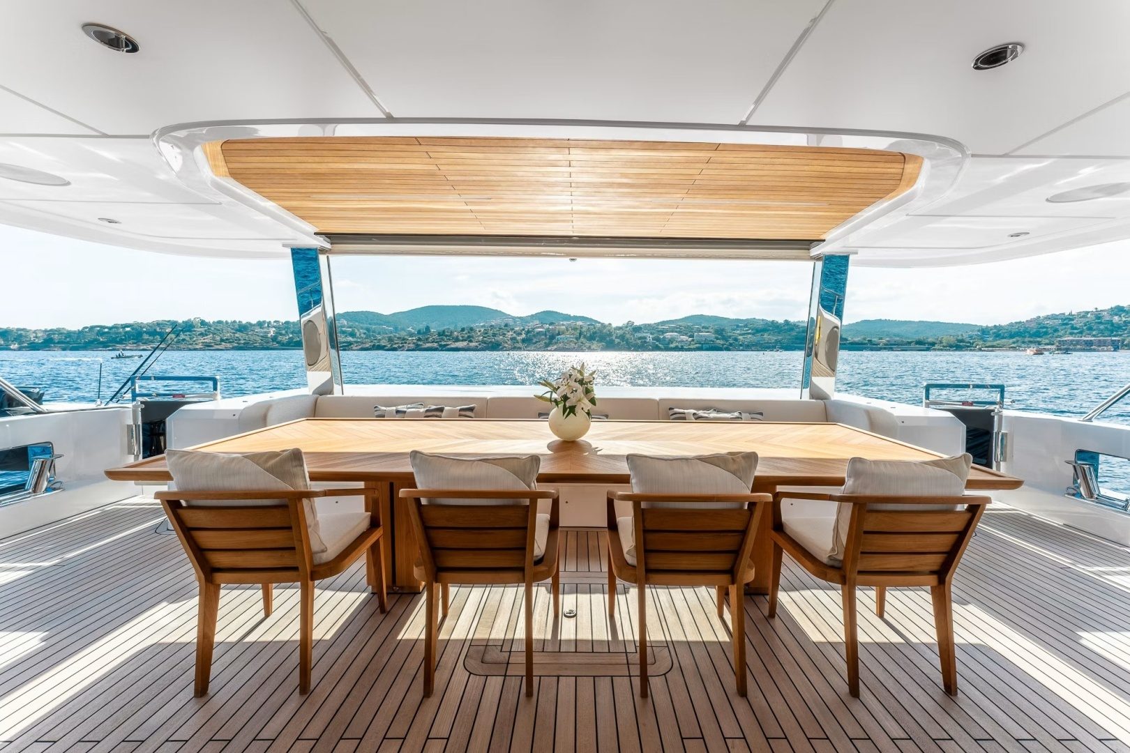 2024 Gulf Craft Majesty 120 "OPTIMISM" - photo 3